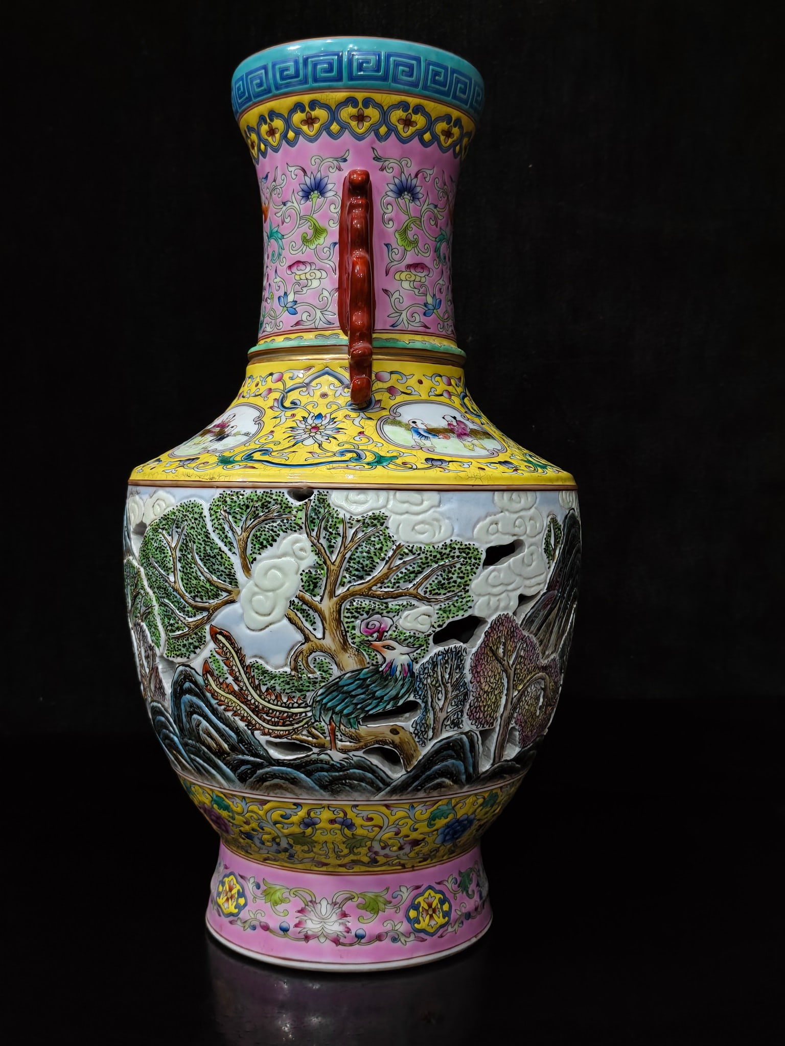 A Exquisite Enamel Landscape Pattern Double-Ears Vase - 2