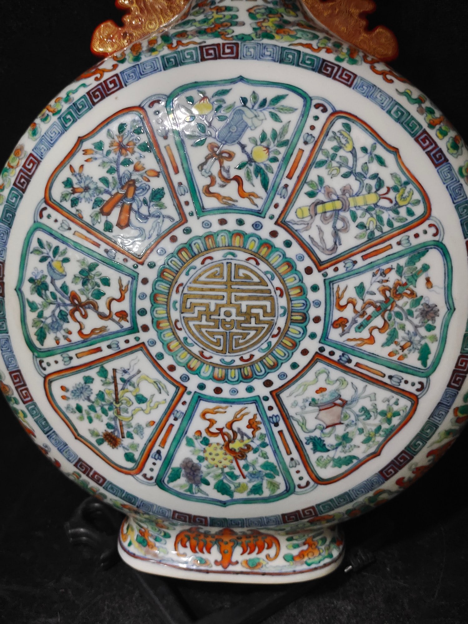 A Exquisite Doucai Lotus Pattern Vase - 7