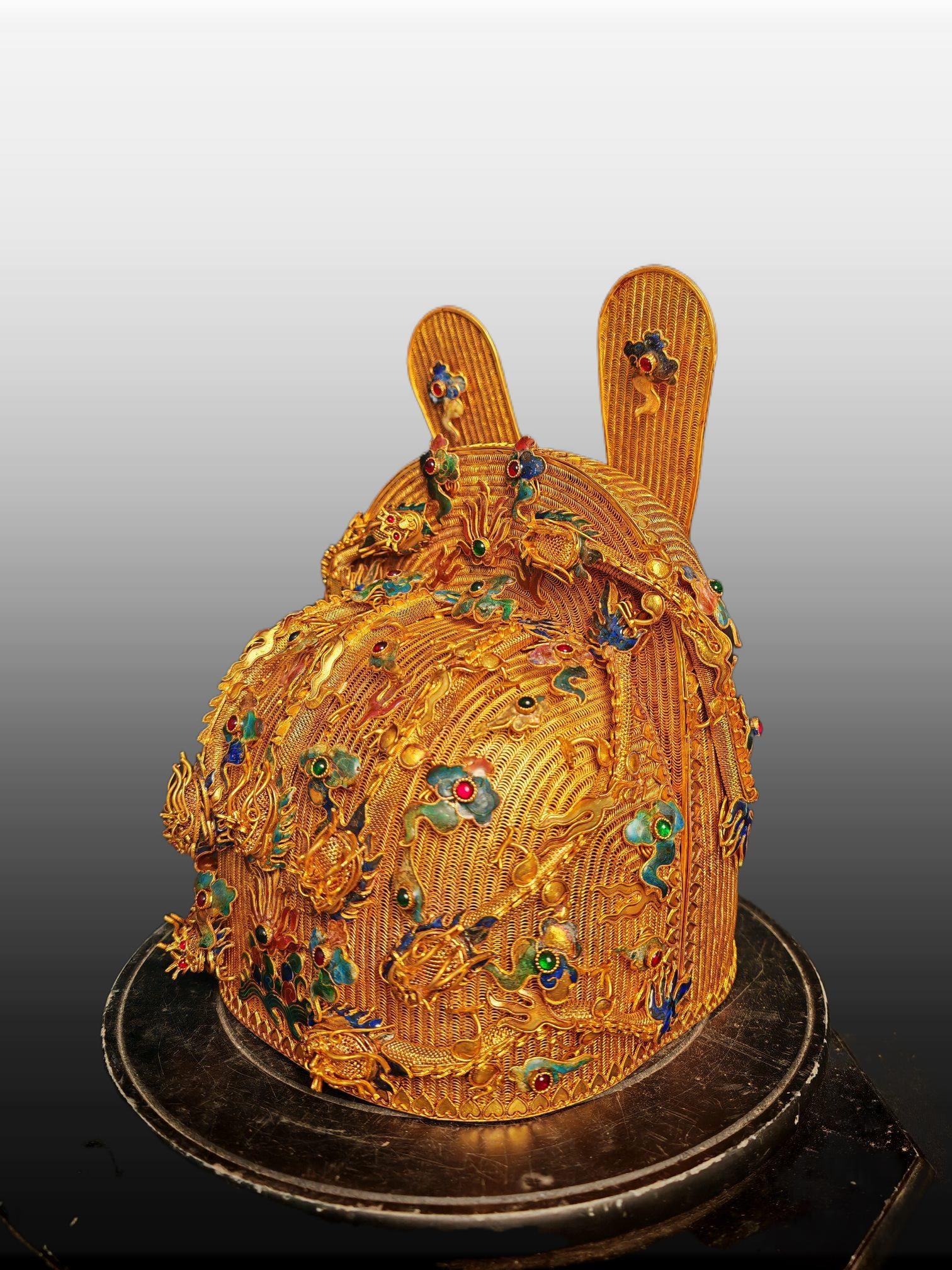 A Exquisite Filigree Gilt Dragon Pattern Hat - 3