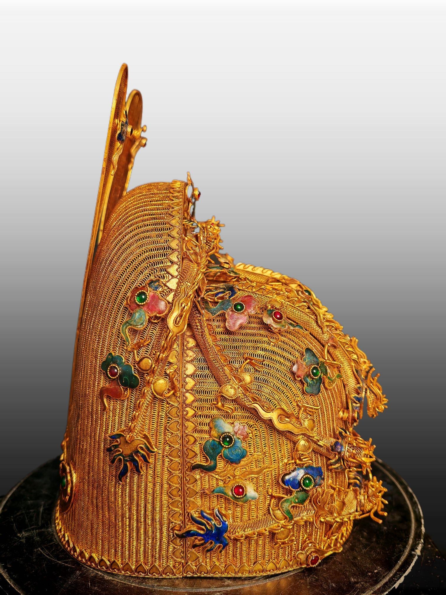 A Exquisite Filigree Gilt Dragon Pattern Hat - 6