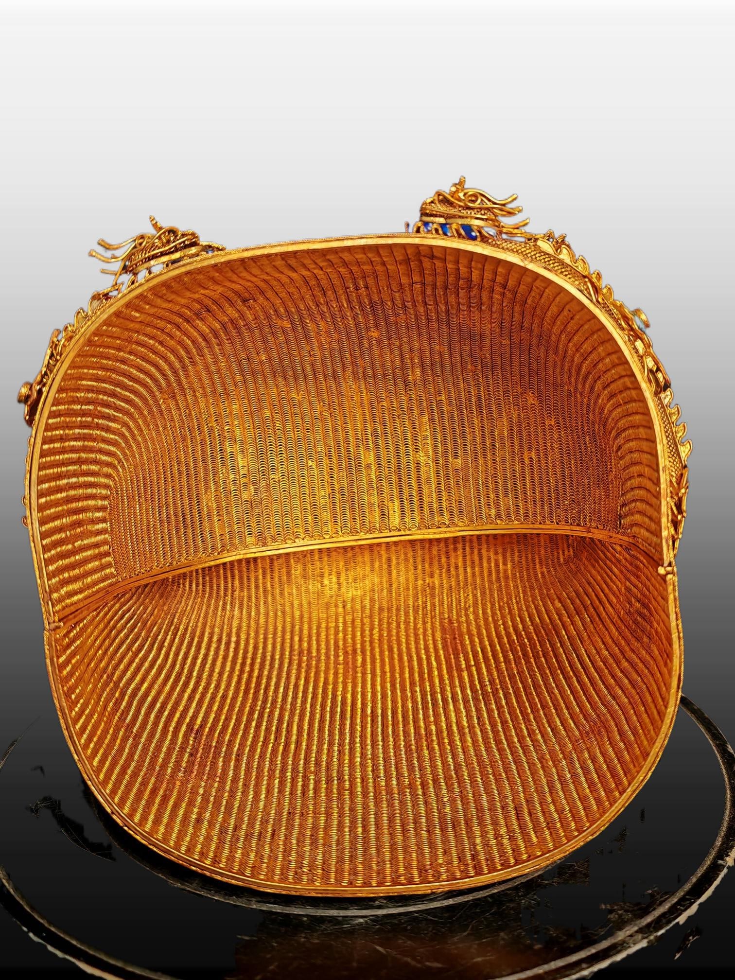 A Exquisite Filigree Gilt Dragon Pattern Hat - 7