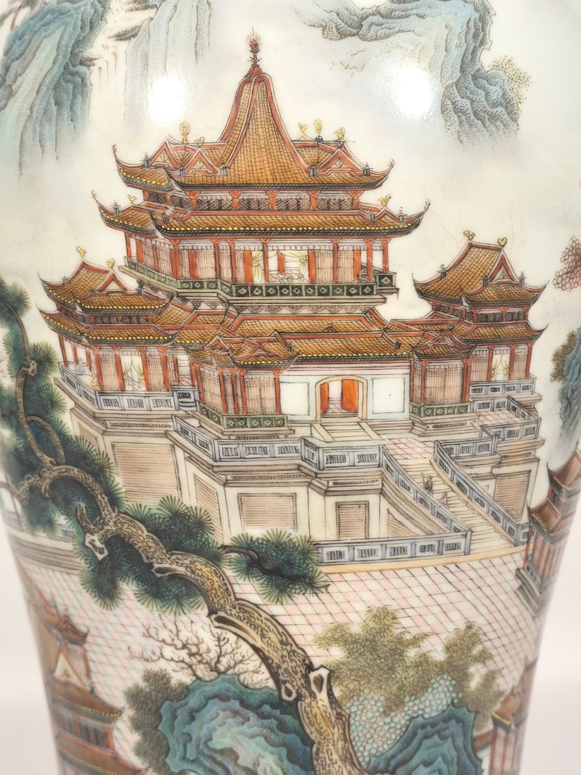 A Exquisite Enamel Landscape Pattern Vase - 4