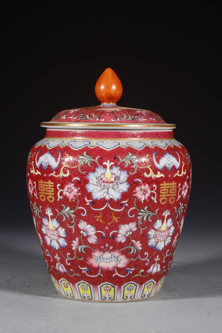 A Exquisite Ruby Red-Glazed Lotus Pattern Jar - 2
