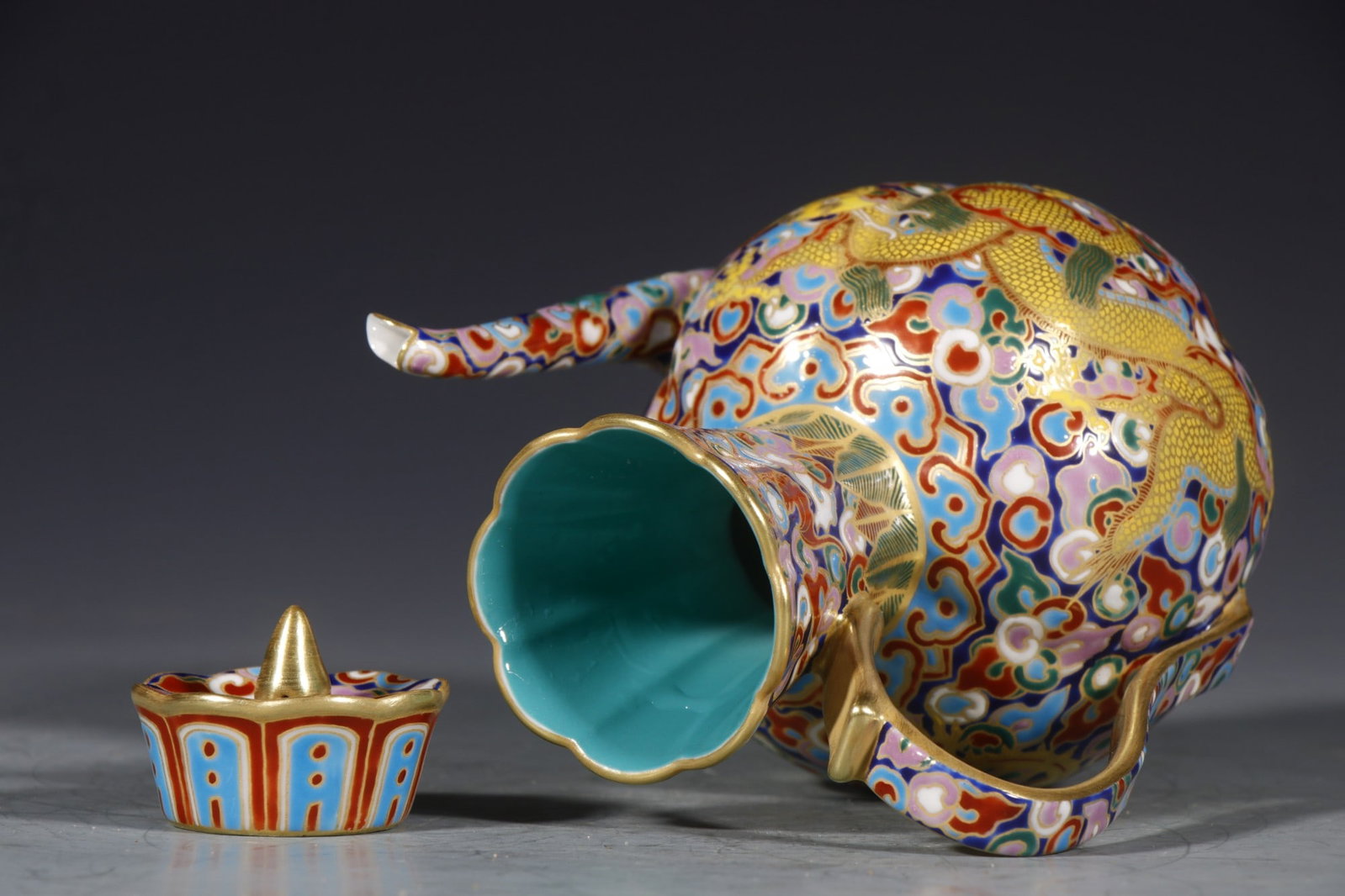 A Exquisite Enamel Dragon Pattern Ewer - 5