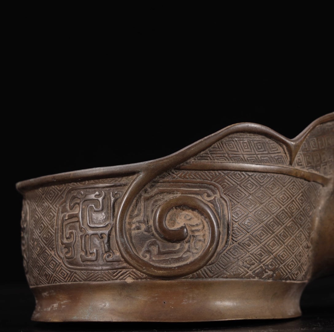 A Exquisite Coppery Iron - 2