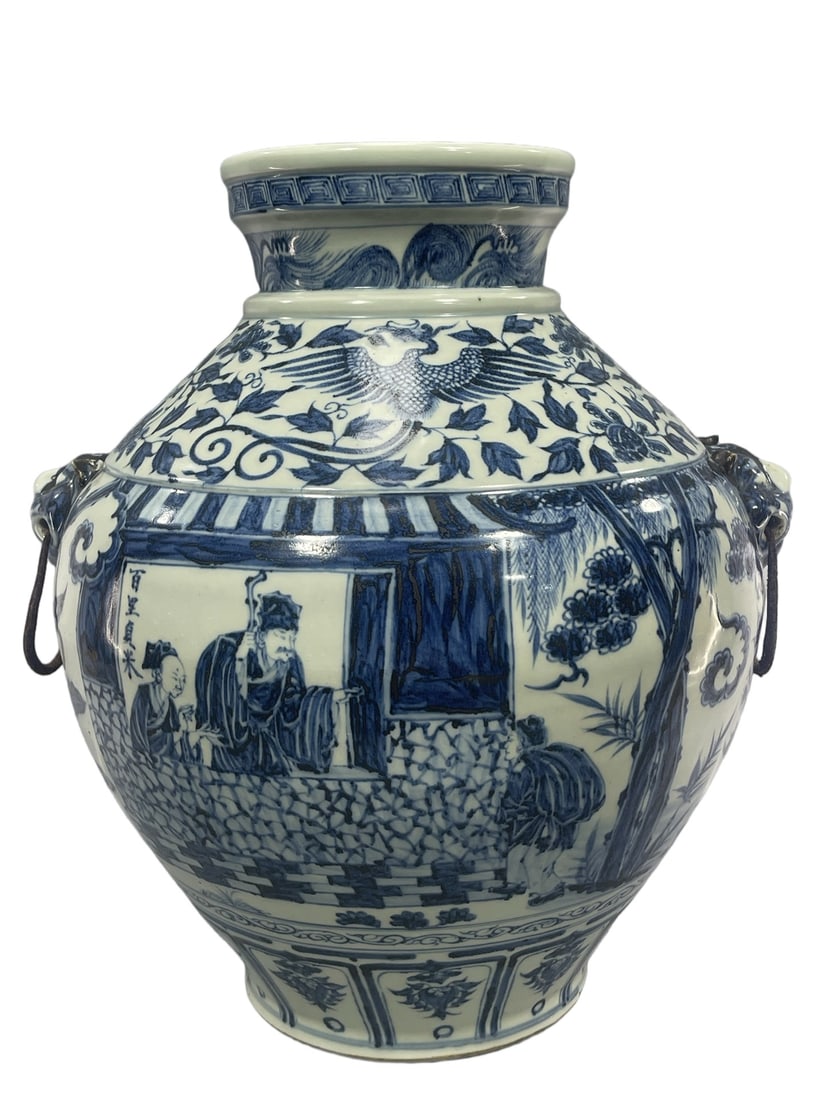 A Exquisite Blue and White Figures Pattern Vase - 3