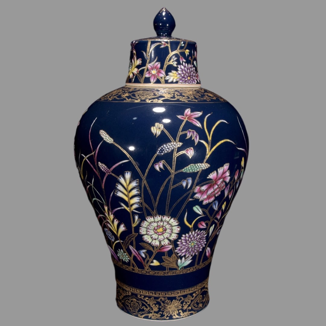 A Exquisite Ji Blue Glazed Flower Pattern Vase - 2