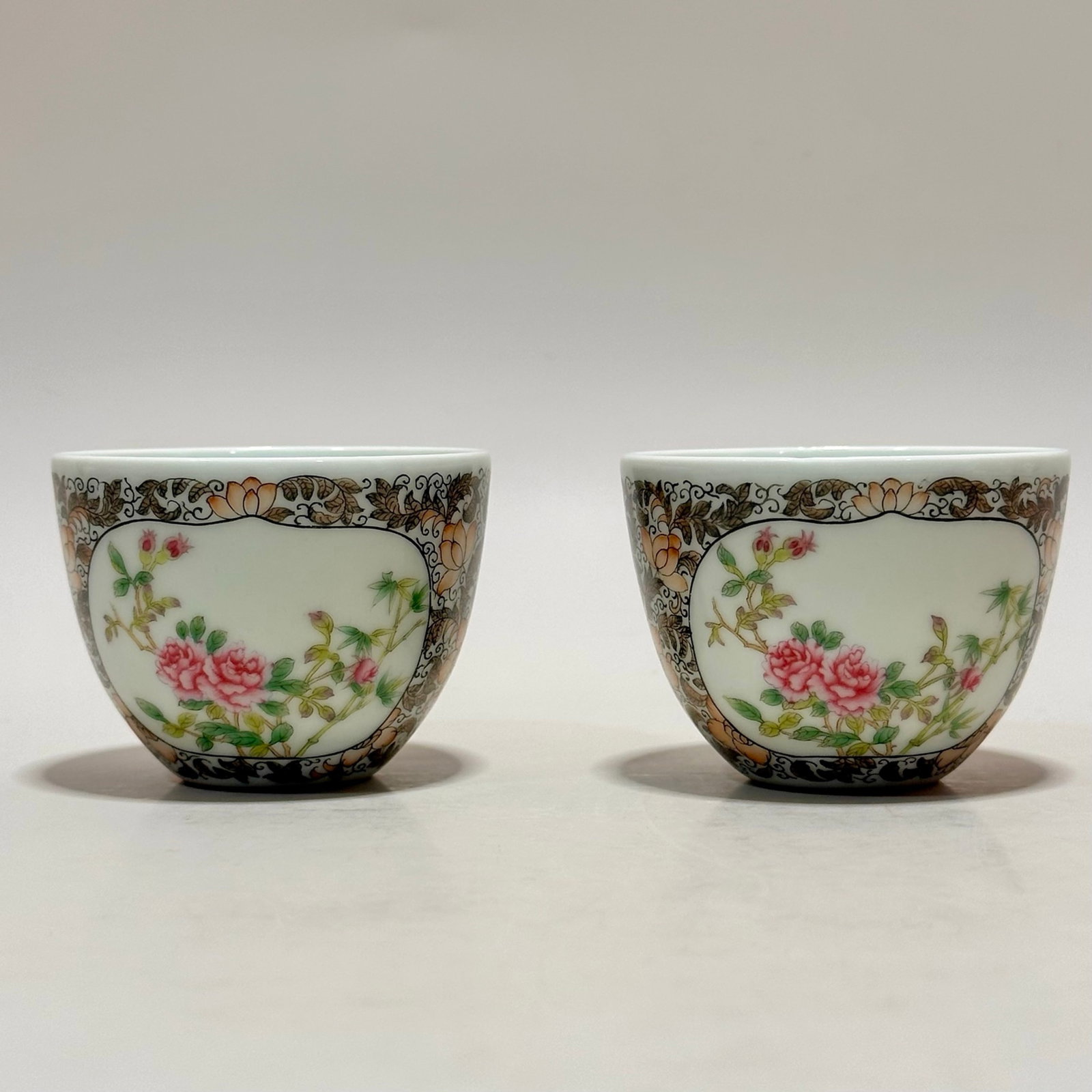 A Pair of Exquisite Enamel Flower Pattern Cups (1 of 8)