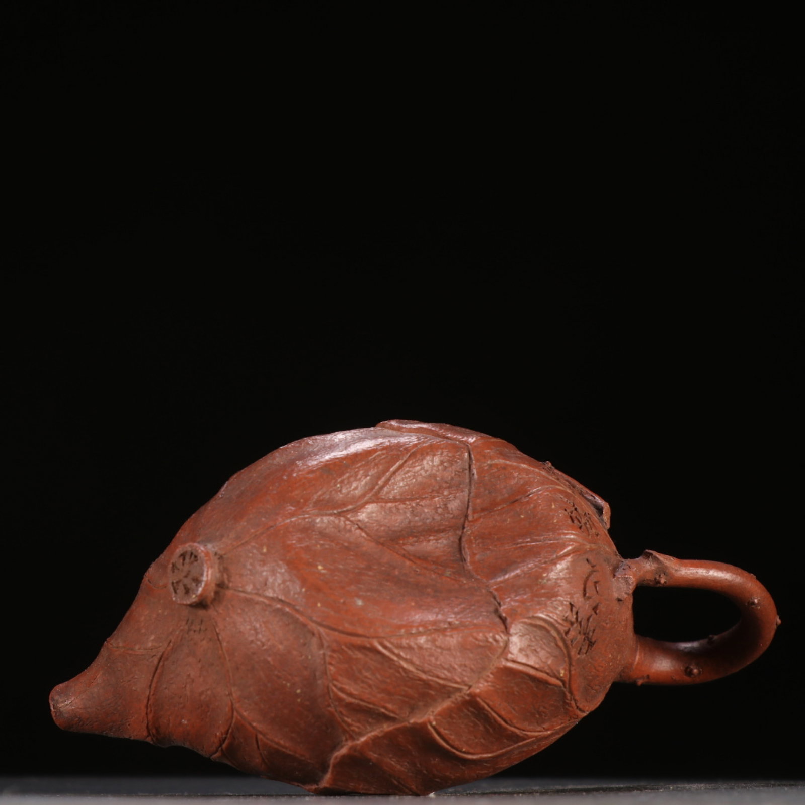 A Rare Purple Sands Leaf Pattern Teapot - 9
