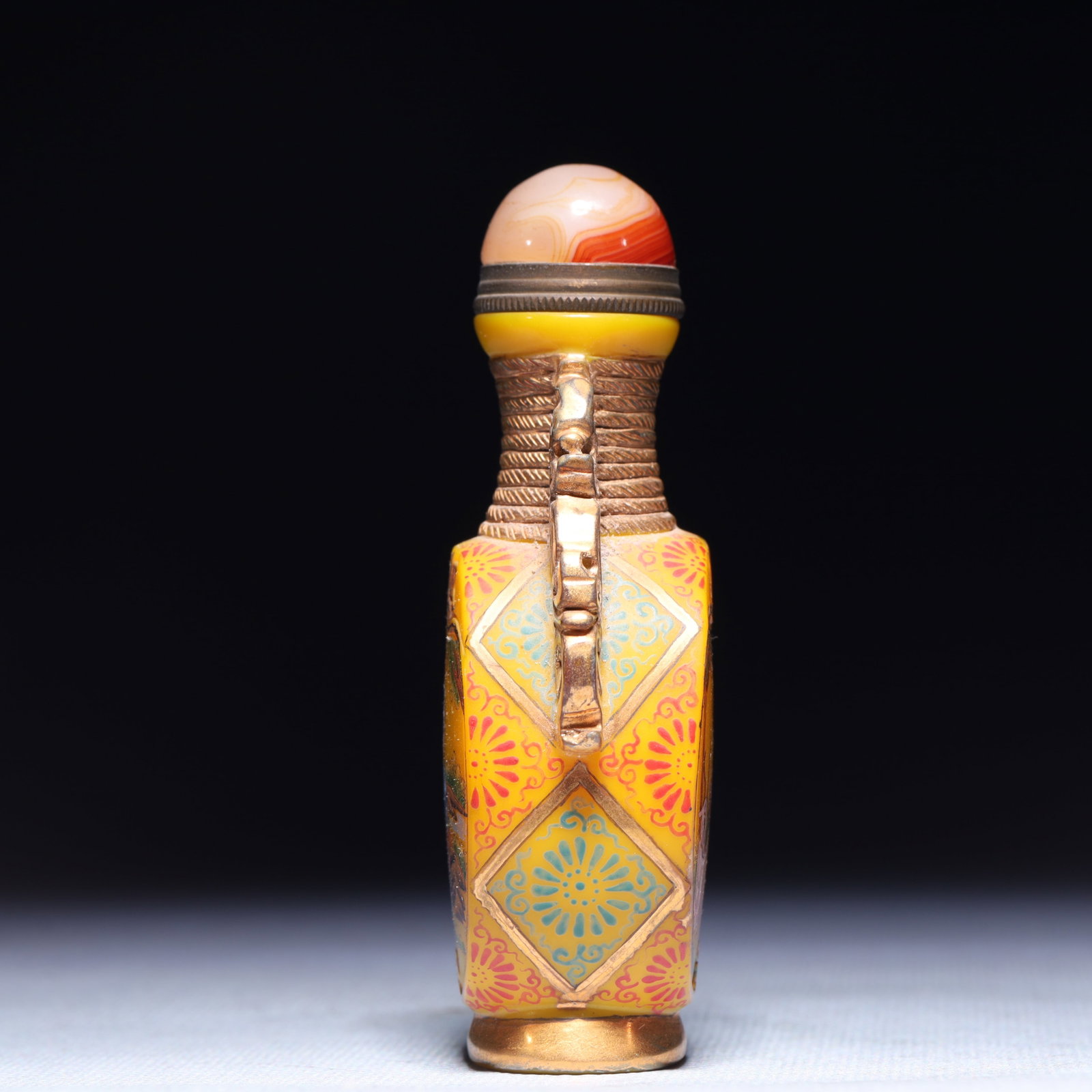 An Exquisite Glass Figure Pattern Snuff Bottle - 3
