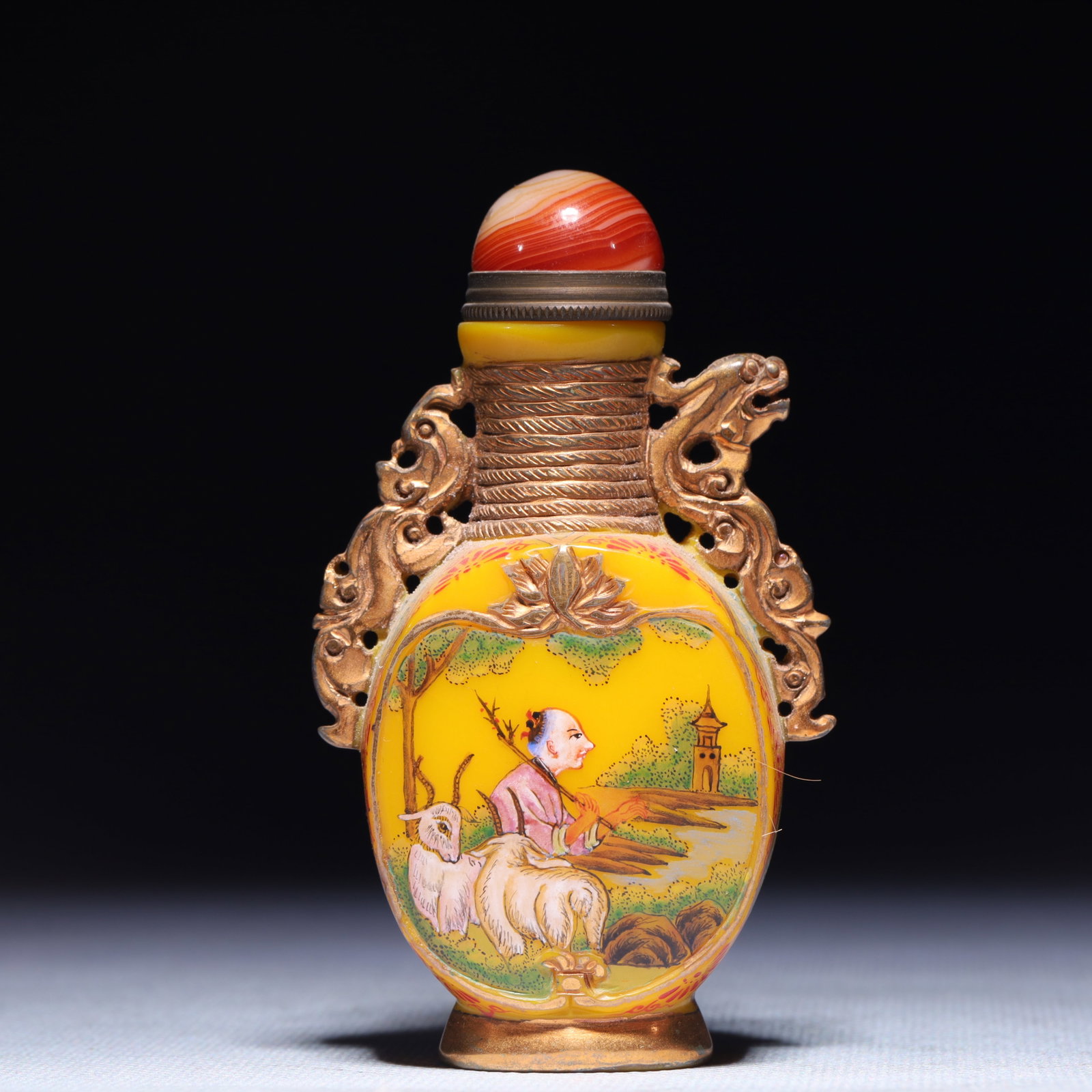 An Exquisite Glass Figure Pattern Snuff Bottle - 5