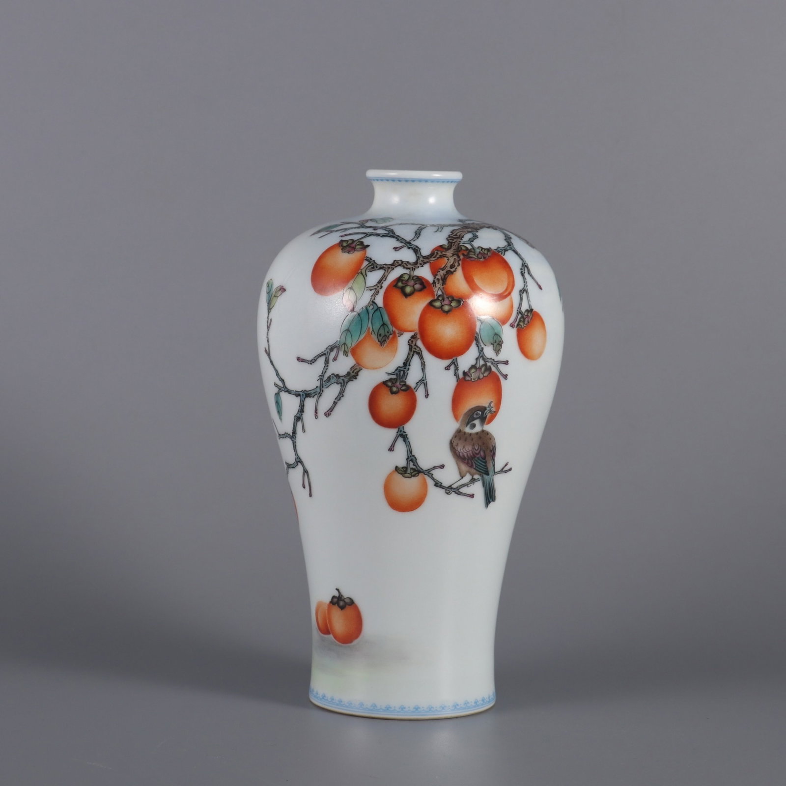 An Exquisite Famille-Rose Persimmon Patten Vase,with poem: An Exquisite Famille-Rose Persimmon Patten Vase,with poem,Qing Dynasty,China,Yongzheng Six-character Mark,Size:6.9inx3.9in