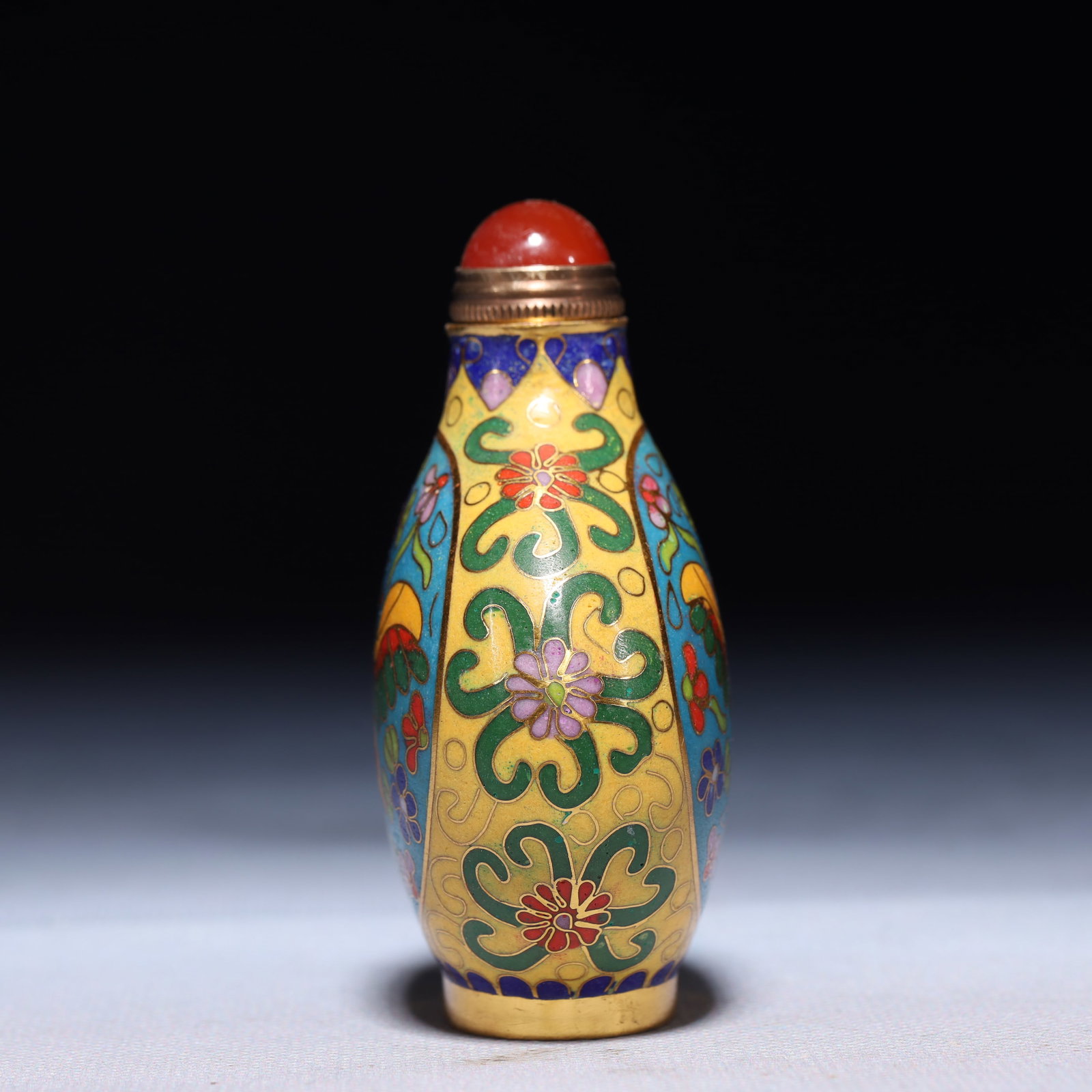 An Exquisite Cloisonne Flower and Butterfly Pattern Snuff Bottle - 3