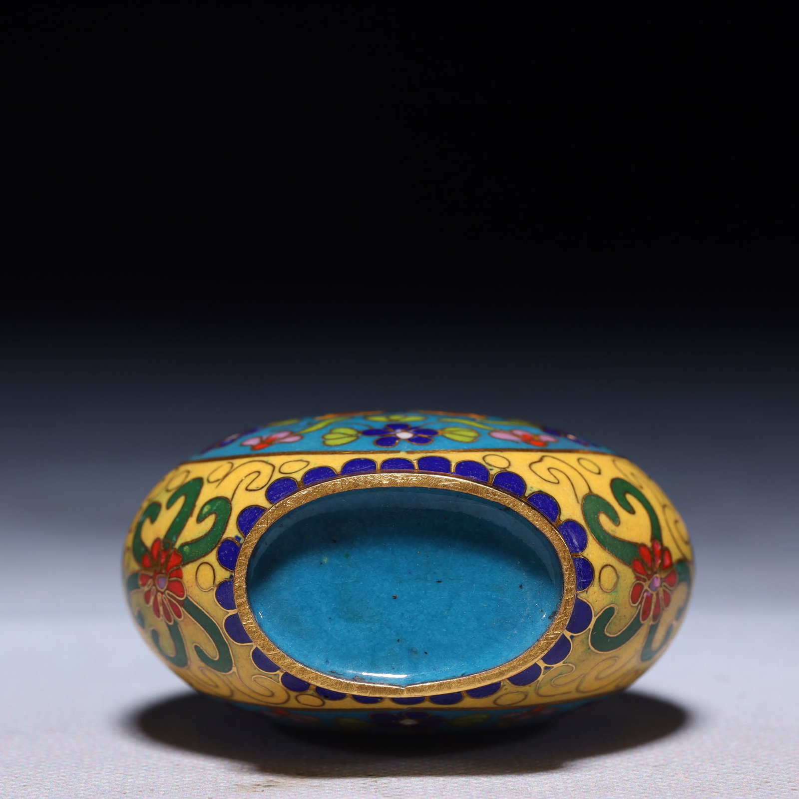 An Exquisite Cloisonne Flower and Butterfly Pattern Snuff Bottle - 8