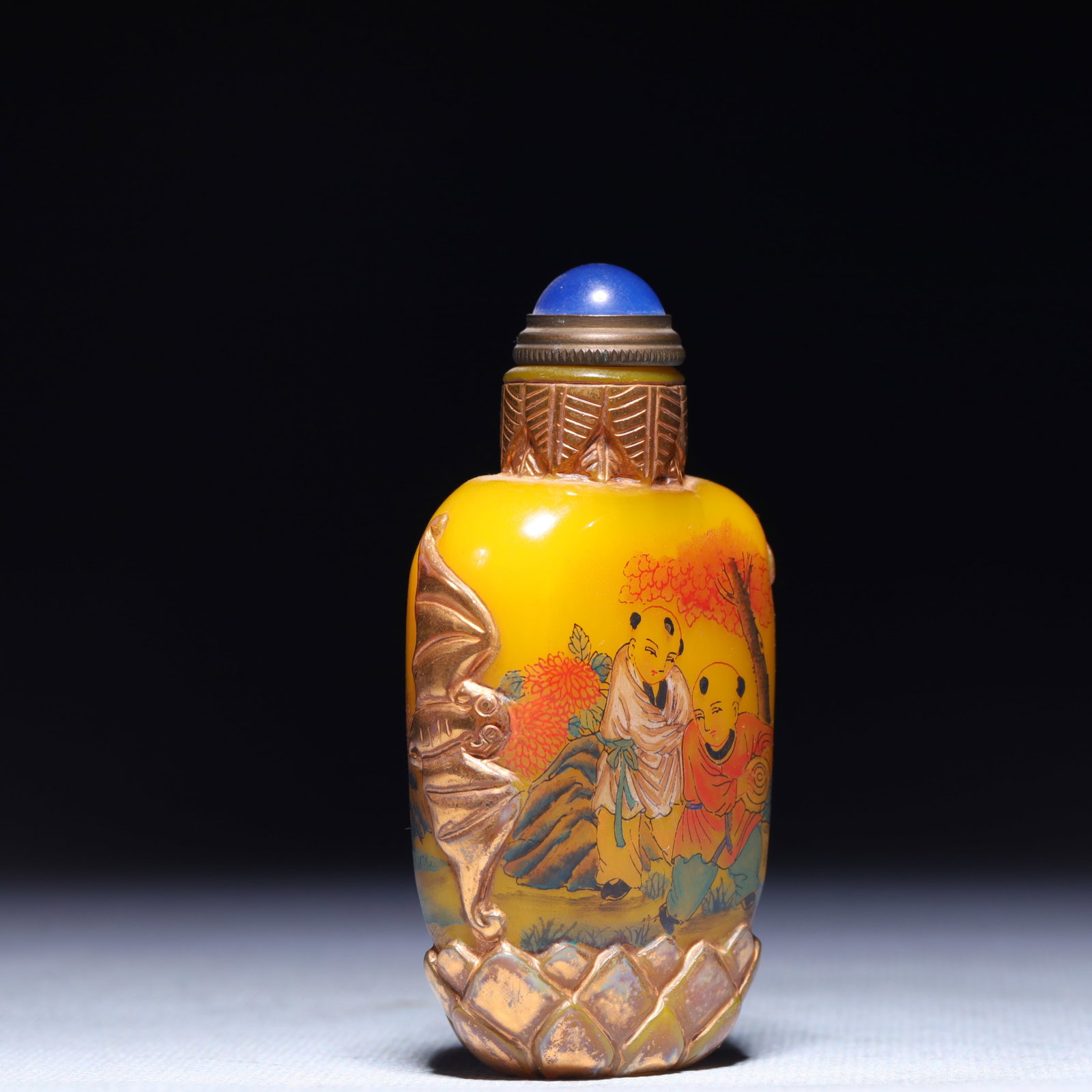 An Exquisite Glass Figure Pattern Snuff Bottle - 4