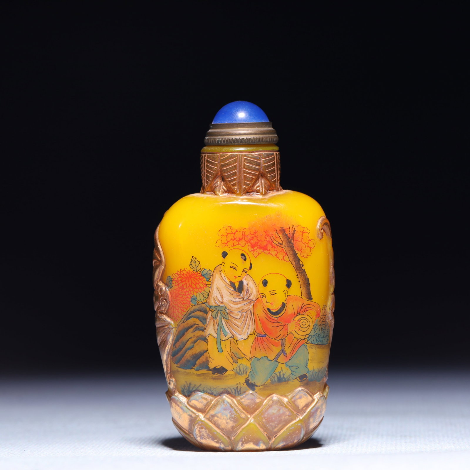 An Exquisite Glass Figure Pattern Snuff Bottle - 5