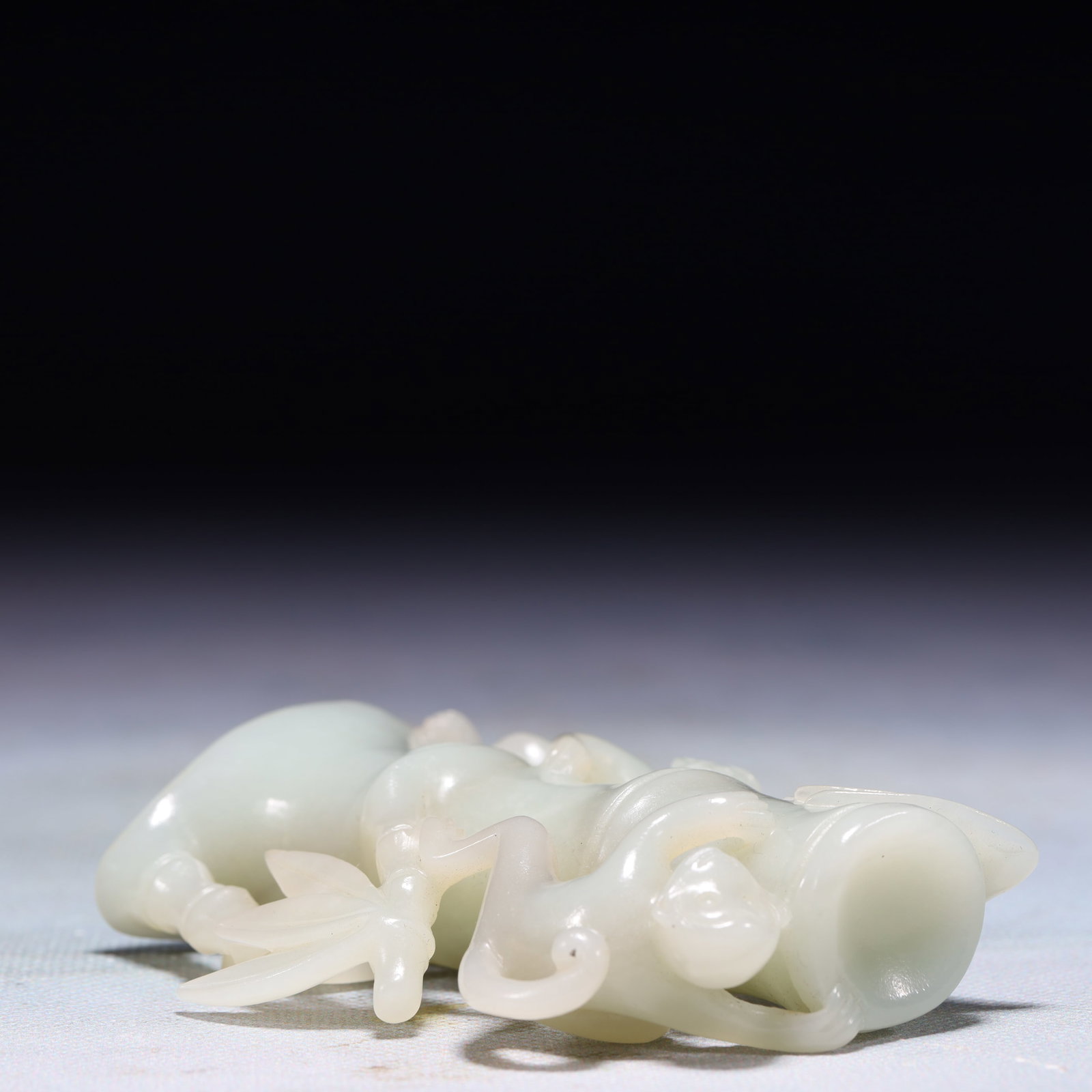 An Exquisite White Jade Monkey Bamboo Pattern Ornament - 6