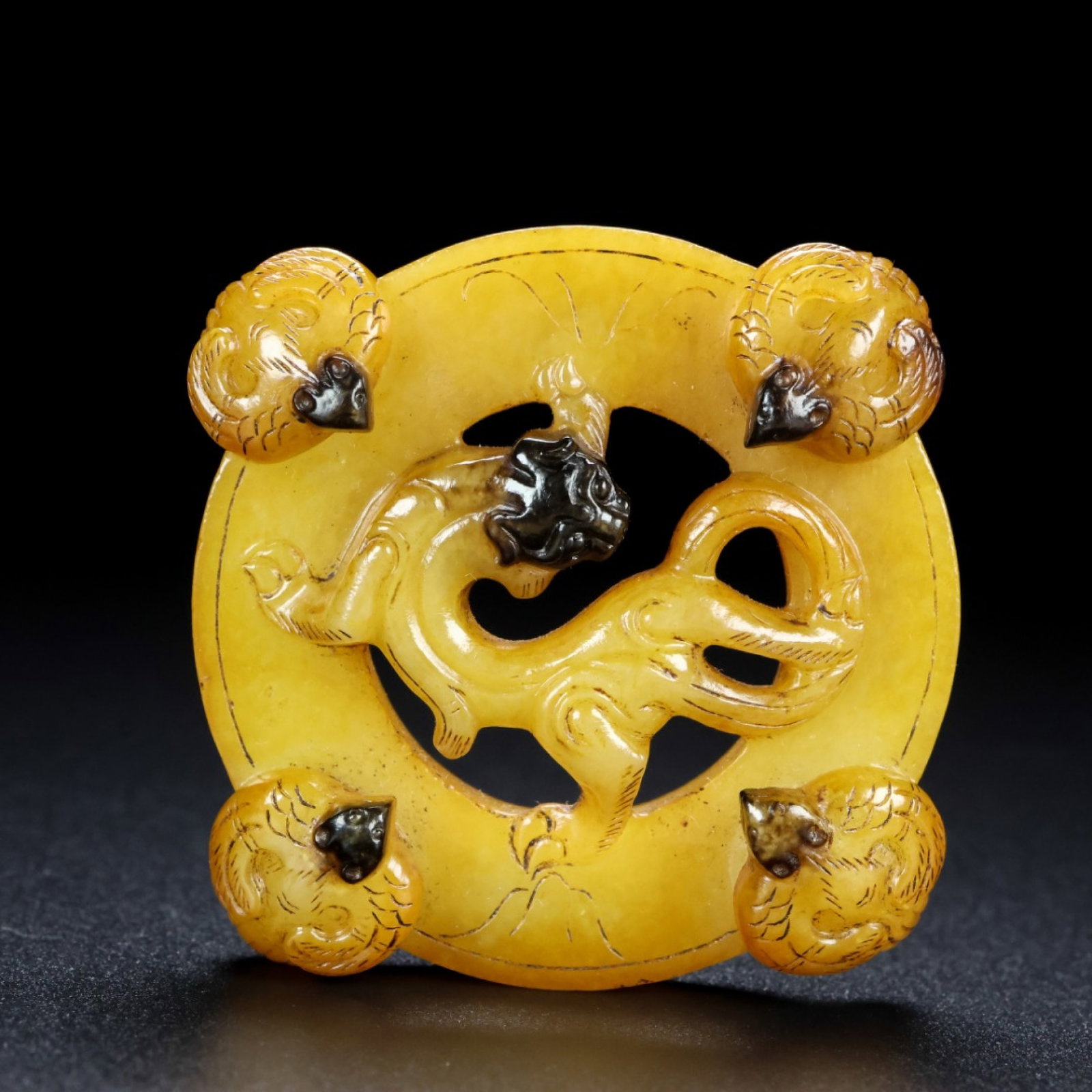 An Archaic Gaogu yu Auspicious Beast Ornament: An Archaic Gaogu yu Auspicious Beast Ornament,Ancient Time, China, Size:2.6inx2.6inx0.6in, Weight:45g