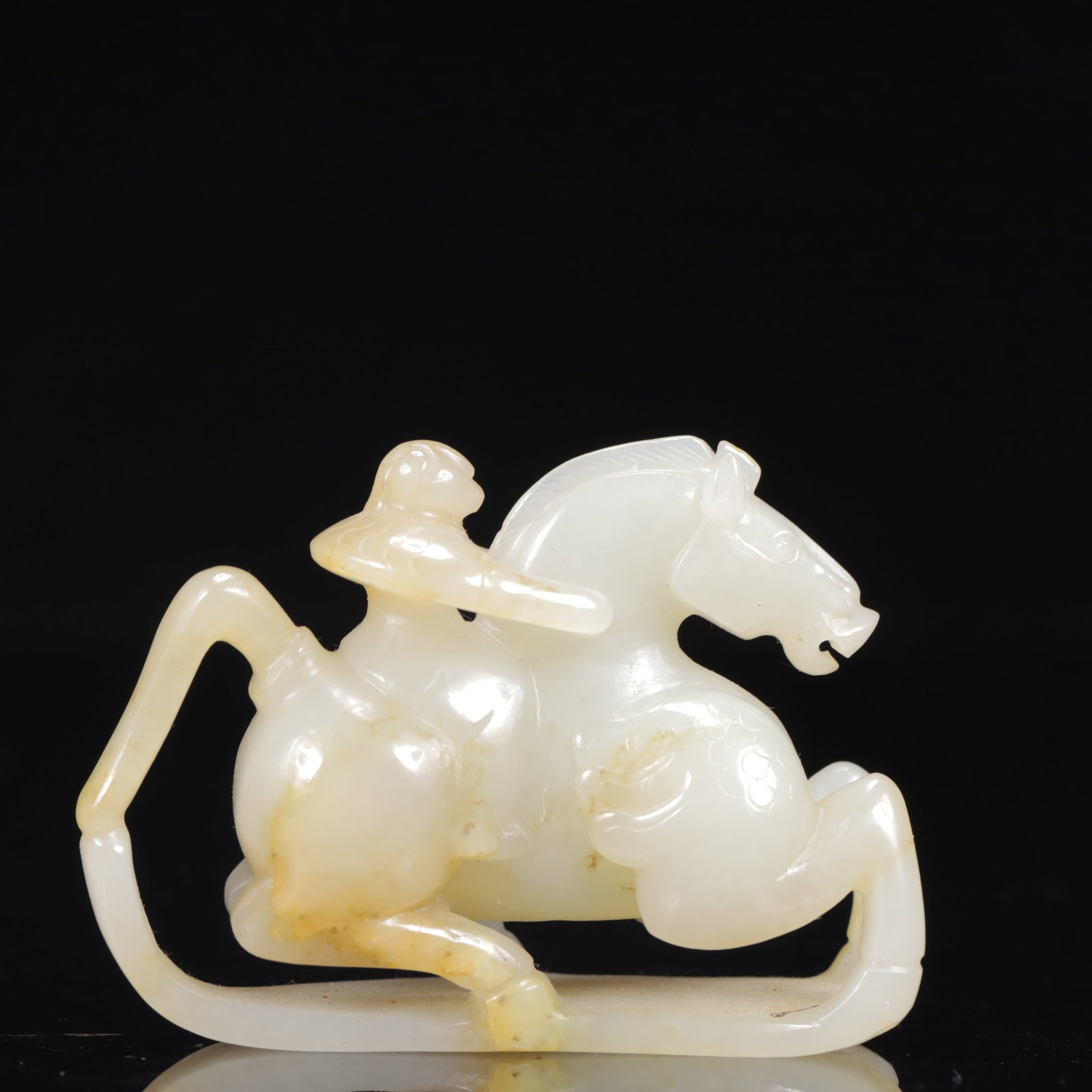 An Exquisite White Jade Figure Riding Horse Ornament: An Exquisite White Jade Figure Riding Horse Ornament,Qing Dynasty,China,Size:3inx1.2inx2.4in,Weight:117g