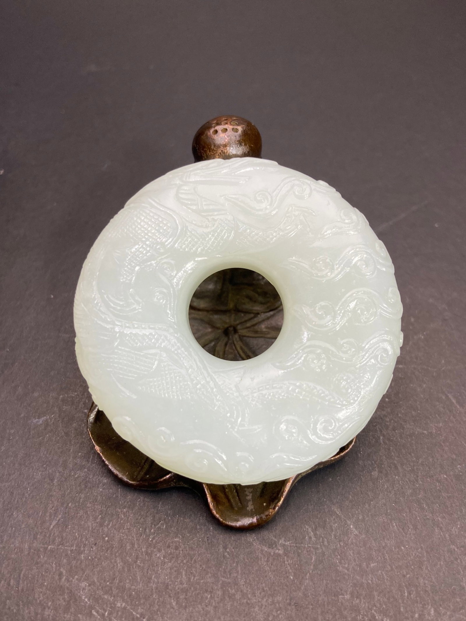 An Exquisite White Jade Dragon and Phoenix Pattern Pendant: An Exquisite White Jade Dragon and Phoenix Pattern Pendant,Qing Dynasty,China,Size:2.2inx0.5in,Weight:77g 白玉龙凤纹挂件,中国清代