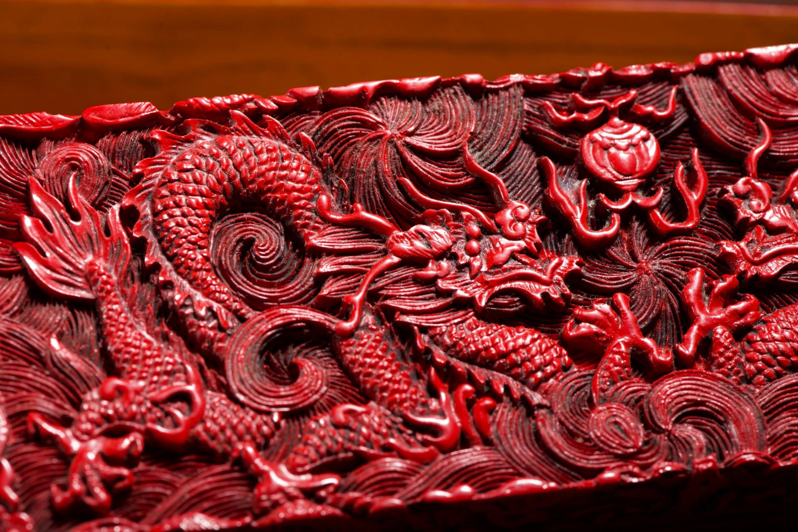 An Exquisite Carved Red Lacquer Dragon Pattern Box - 5