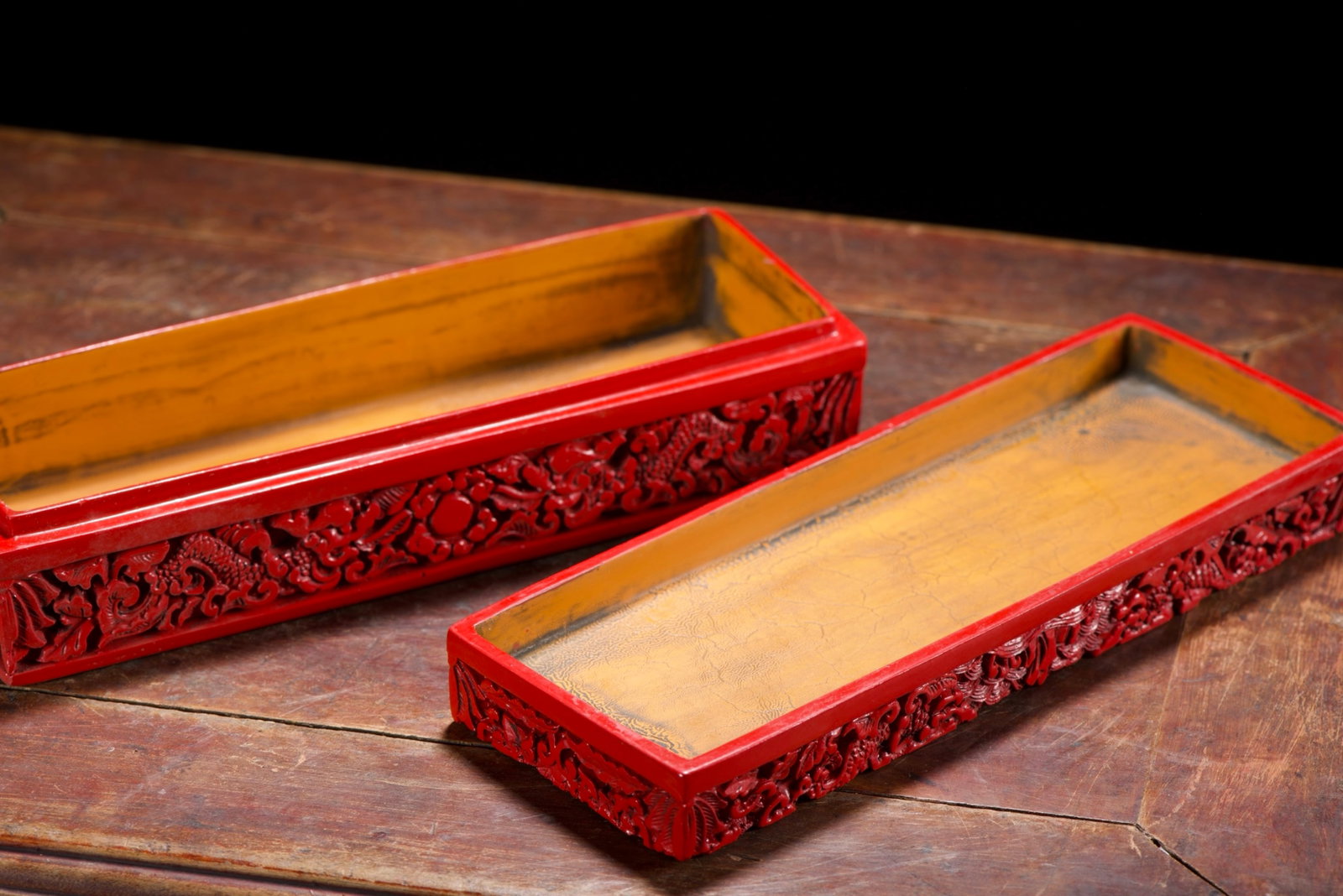 An Exquisite Carved Red Lacquer Dragon Pattern Box - 7