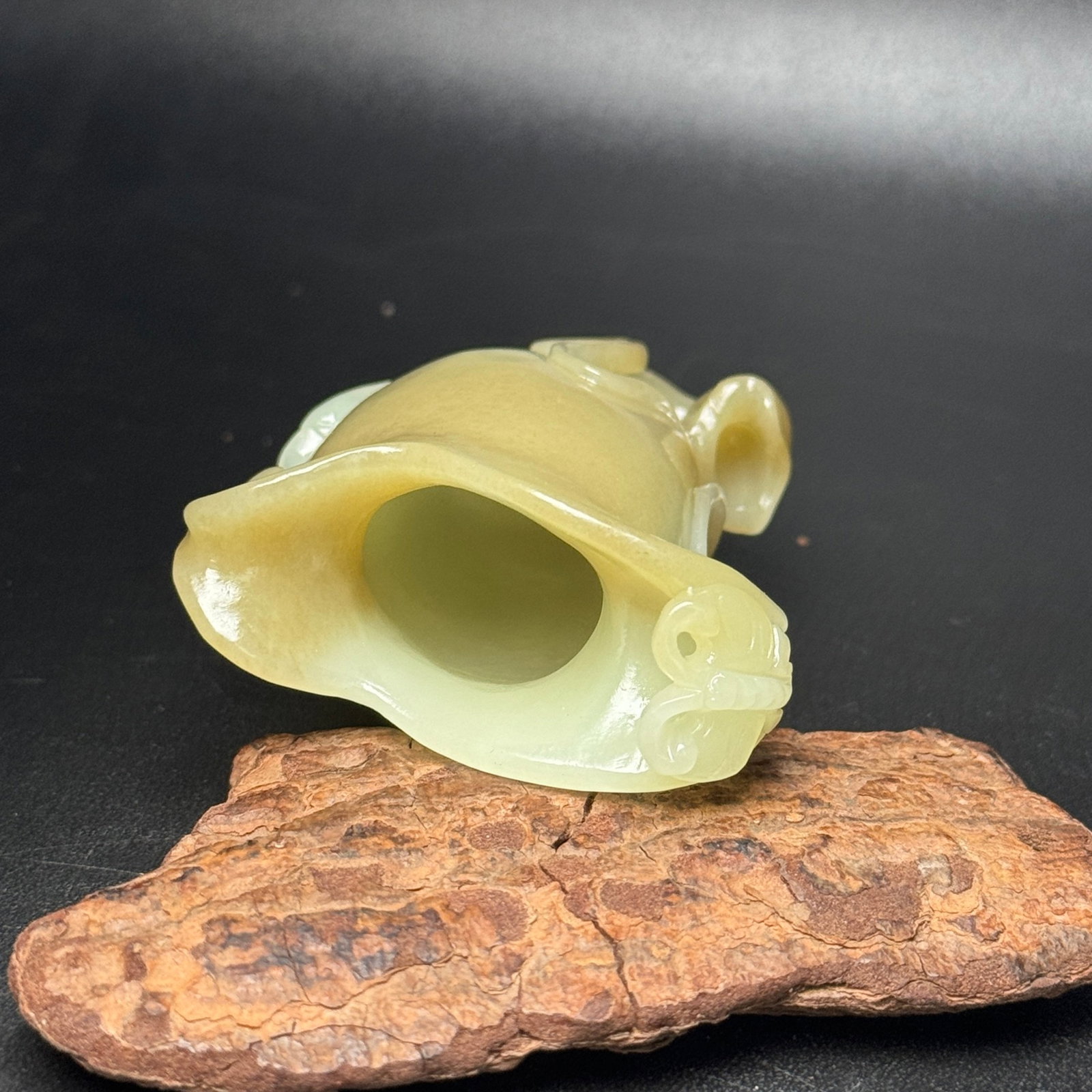 An Exquisite White Jade Flower Pattern Cup - 5