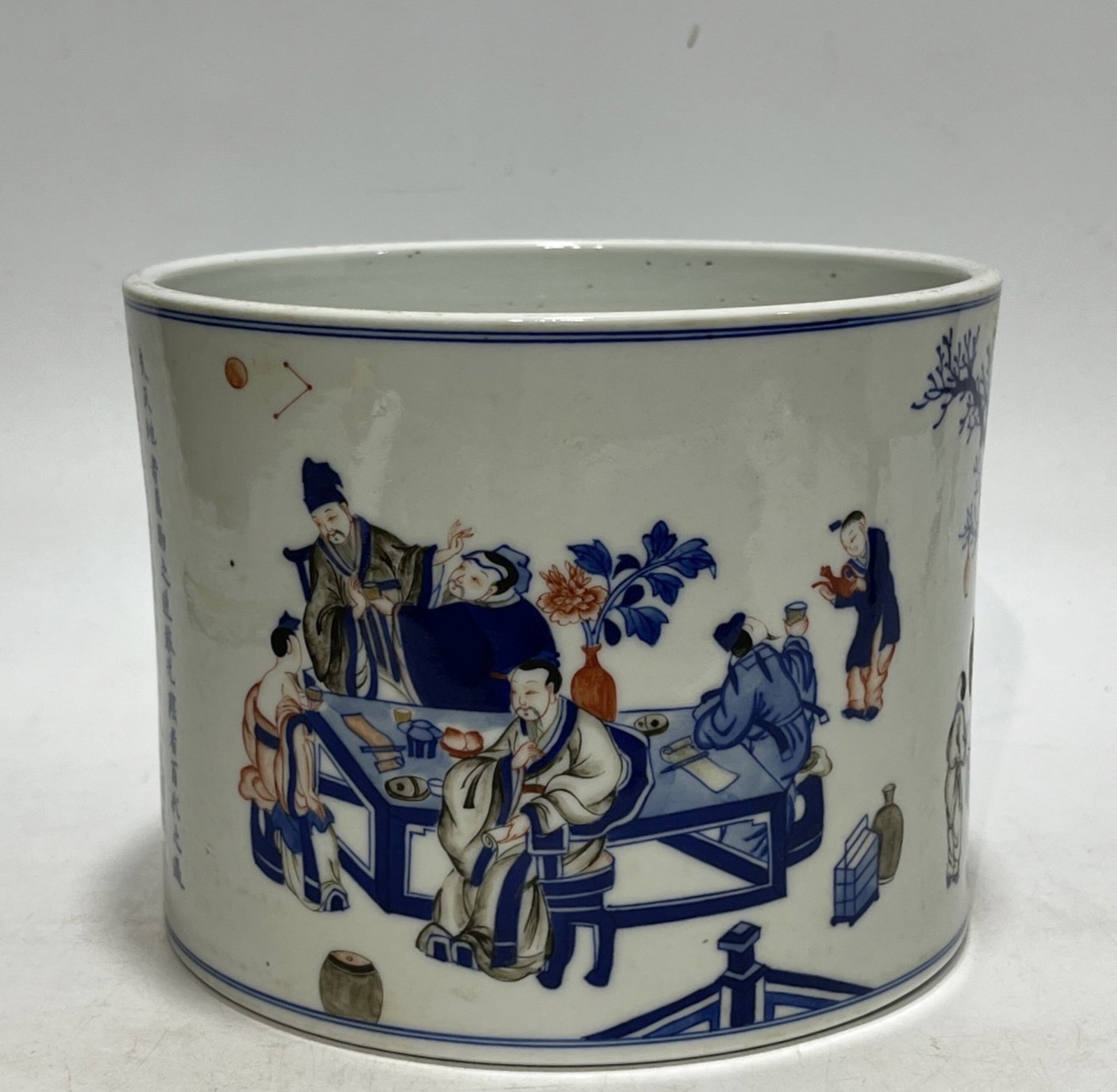 An Exquisite Blue and White Wucai Character and Story Pattern Brush Pot,with poem: An Exquisite Blue and White Wucai Character and Story Pattern Brush Pot,with poem,Qing Dynasty,China,Size:6.3in