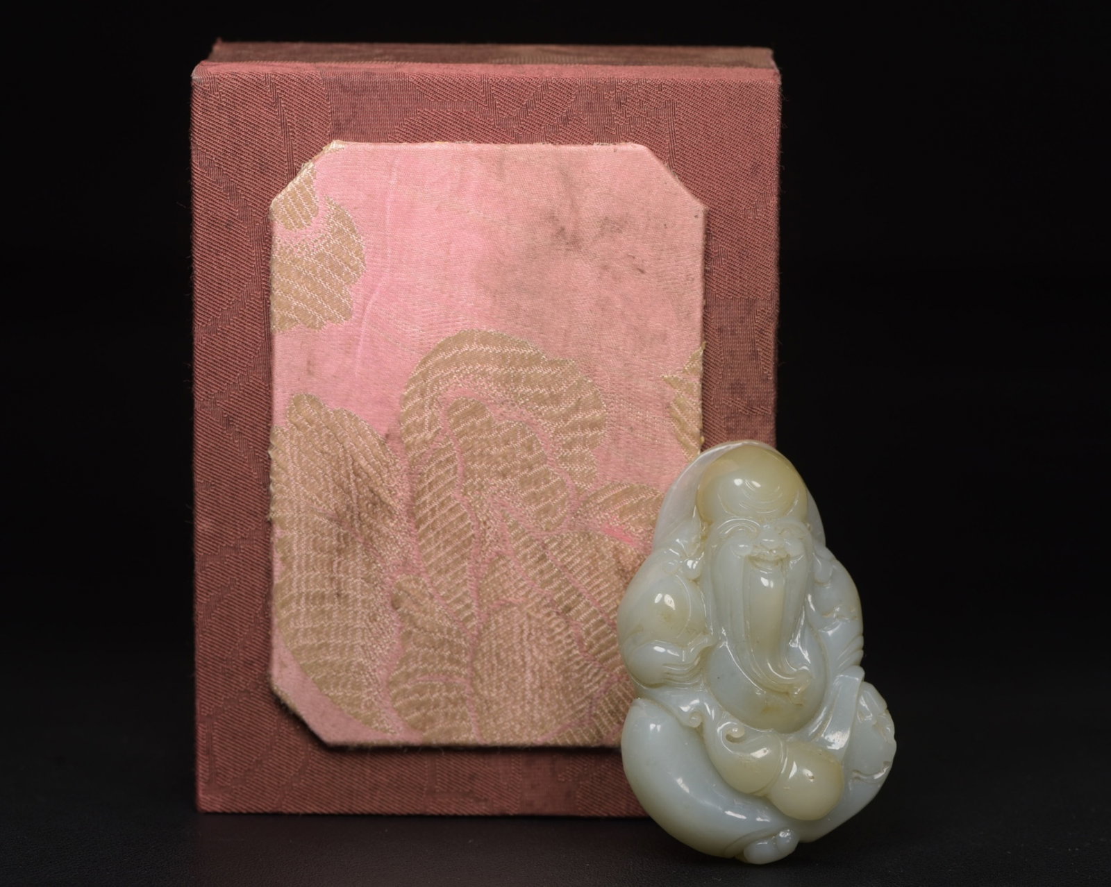 An Exquisite White Jade Statue of Longevity: An Exquisite White Jade Statue of Longevity,Qing Dynasty,China,Size:2.9inx1.9inx0.9in,Weight:101g 白玉寿星像,中国清代
