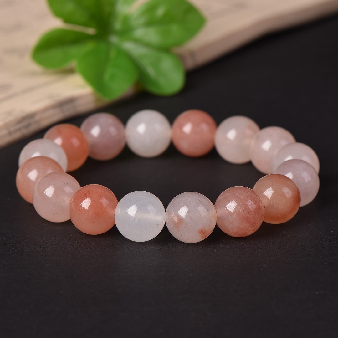 An Exquisite Red Jade Bracelets - 2