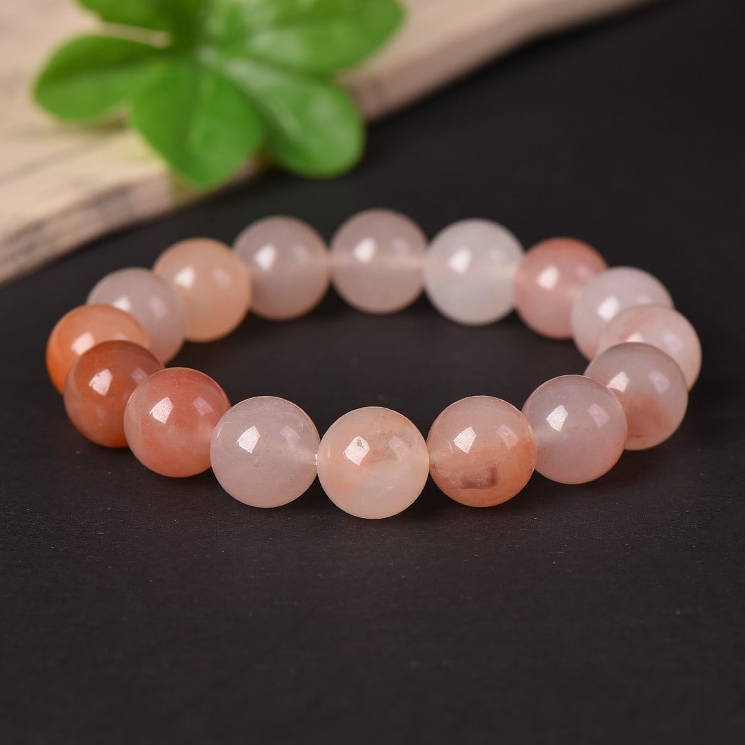 An Exquisite Red Jade Bracelets - 3