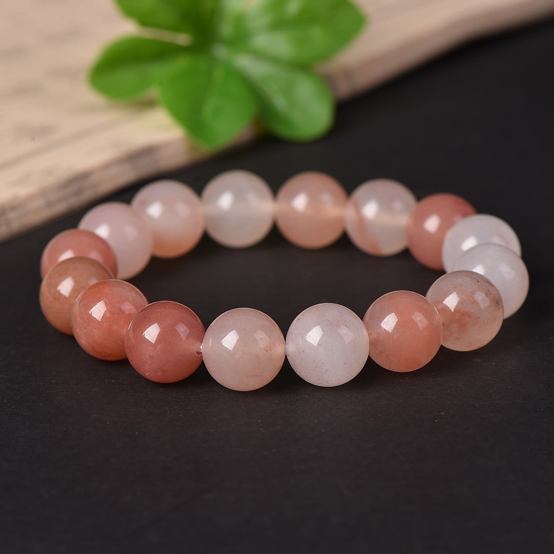 An Exquisite Red Jade Bracelets - 4