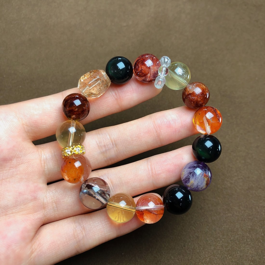 An Exquisite Crystal Bracelets: An Exquisite Crystal Bracelets,Size:0.5in,Weight:39.5g 水晶手串