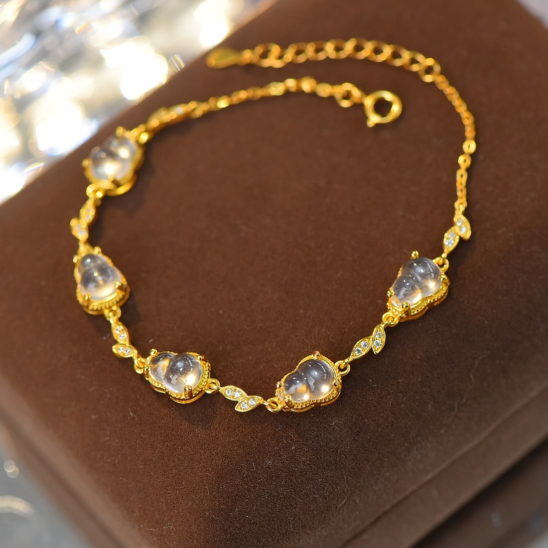 An Exquisite Sterling Silver-Gold Plated Inlaid White Jade Bracelet,Inlaid Diamond (1 of 5)