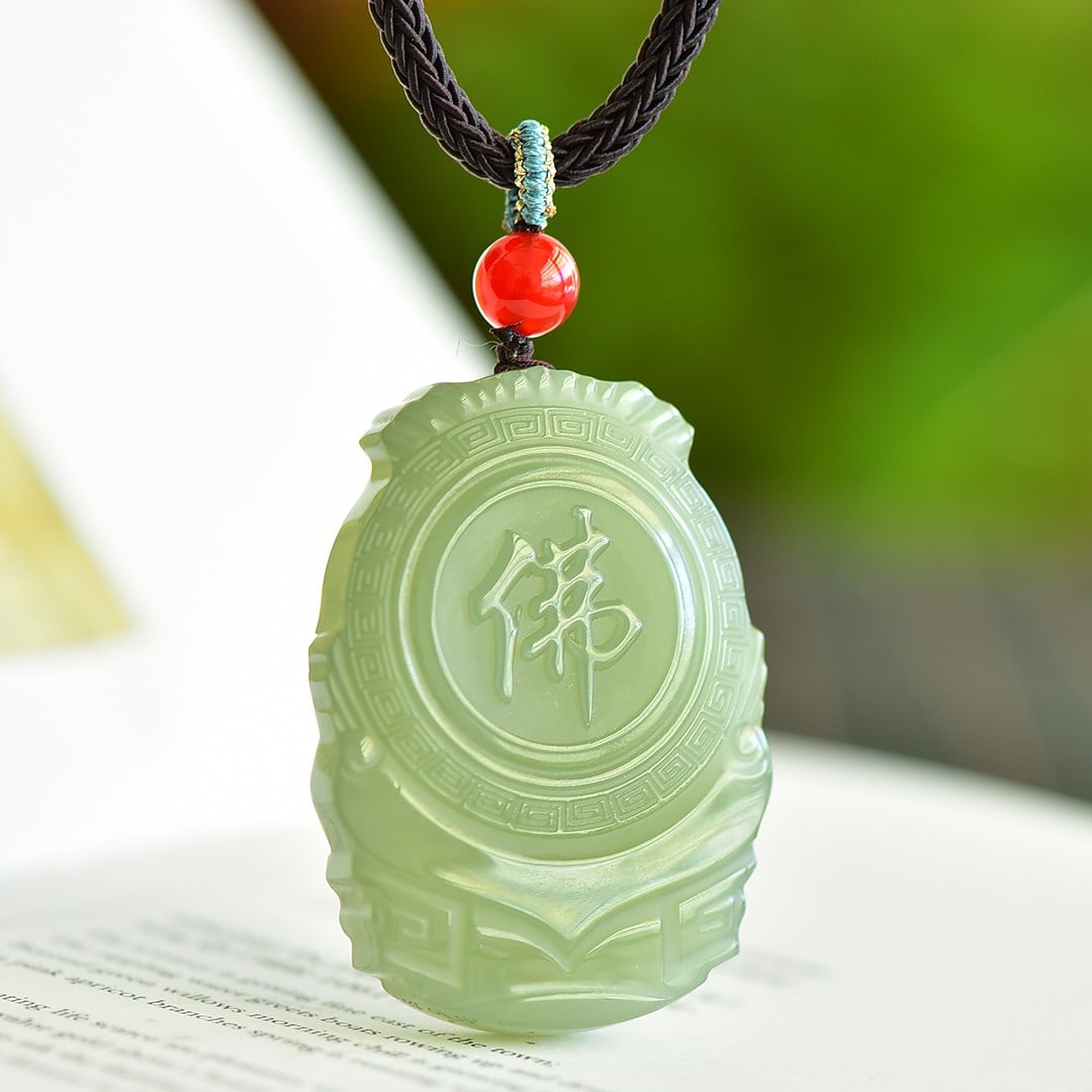 An Exquisite Greenish Jade Statue of Avalokitesvara Pendant: An Exquisite Greenish Jade Statue of Avalokitesvara Pendant,Size:1.5inx2in 青玉观音像挂件