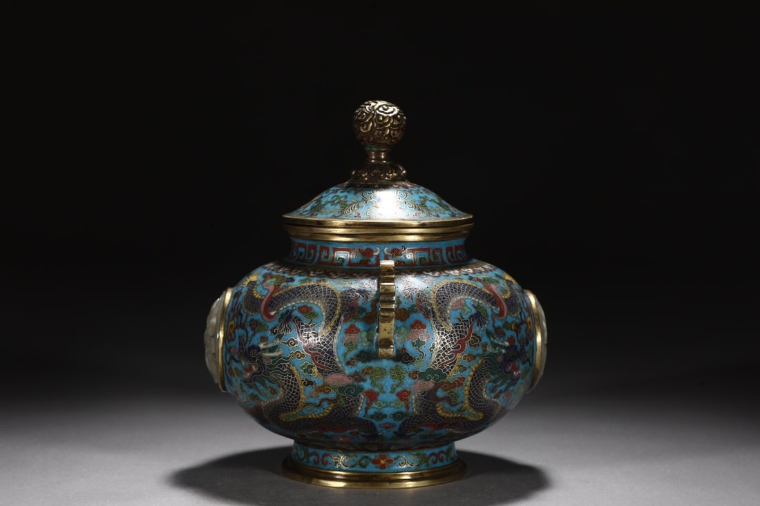 An Exquisite Cloisonne Lotus Pattern Dragon Pattern Double-Ears Jar - 3