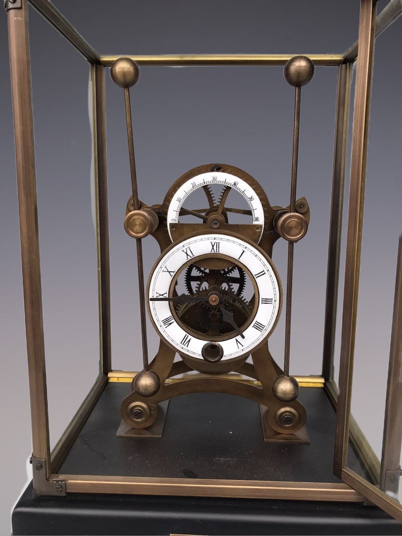 An Exquisite Bronze Clock - 6