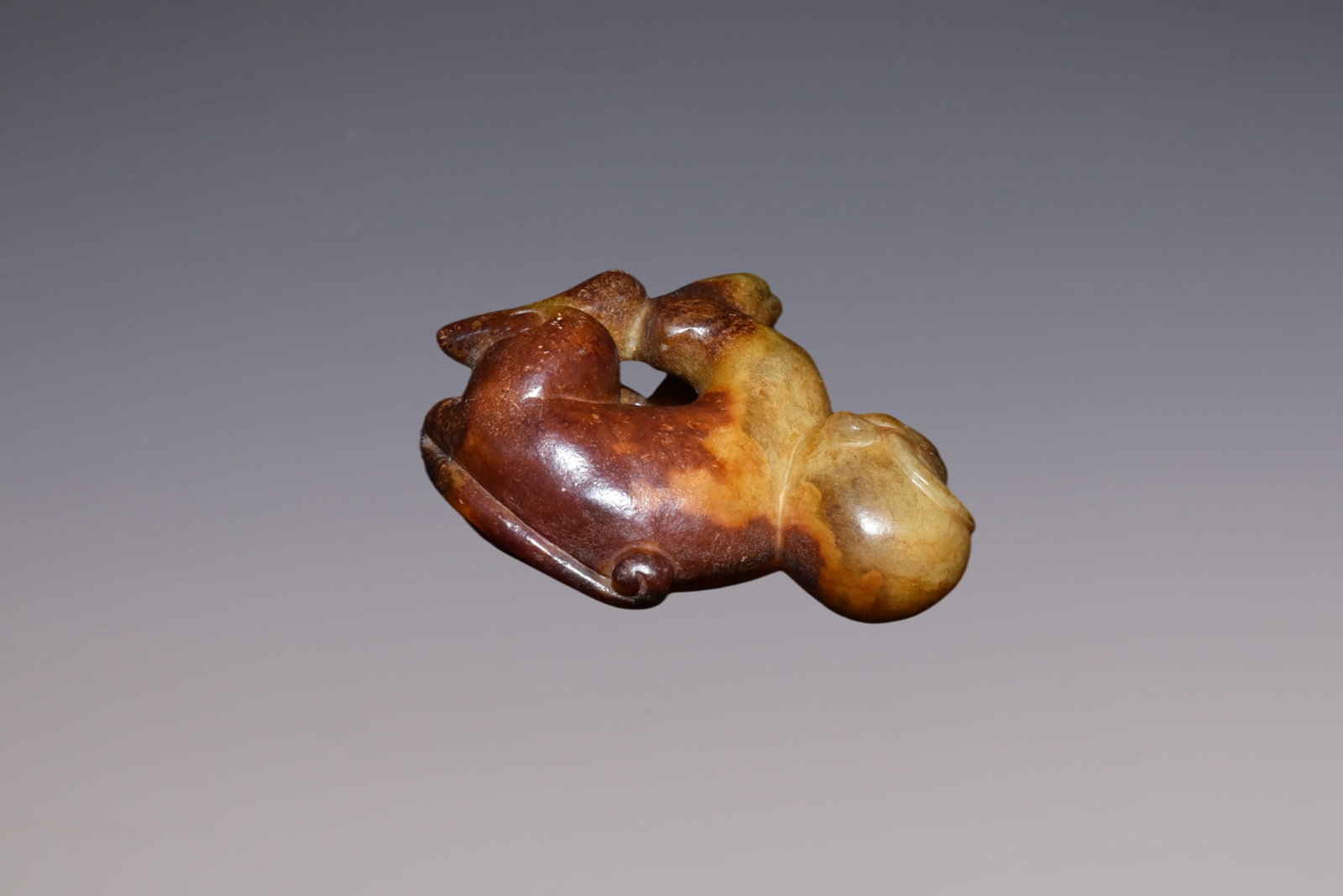 An Exquisite White Jade Monkey - 6