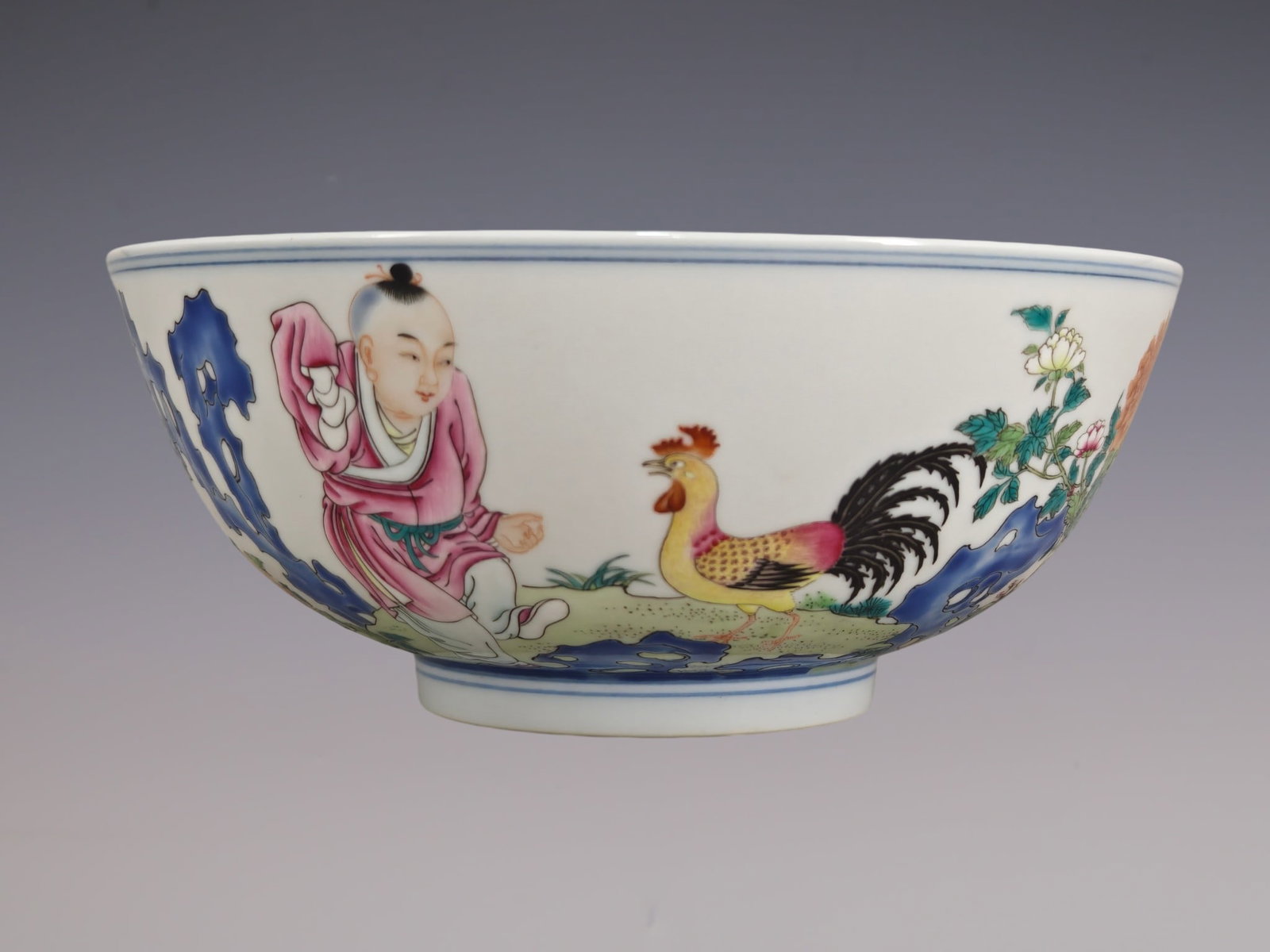 An Exquisite Famille-Rose Character and Story Pattern with poem Bowl: An Exquisite Famille-Rose Character and Story Pattern with poem Bowl Qing Dynasty, China Qianlong Six-character Mark Size:3inx7in粉彩诗纹鸡缸碗