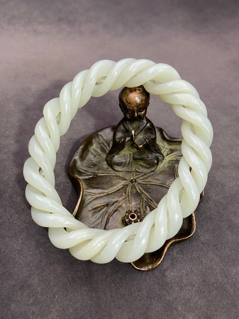 An Exquisite White Jade Bracelets - 3