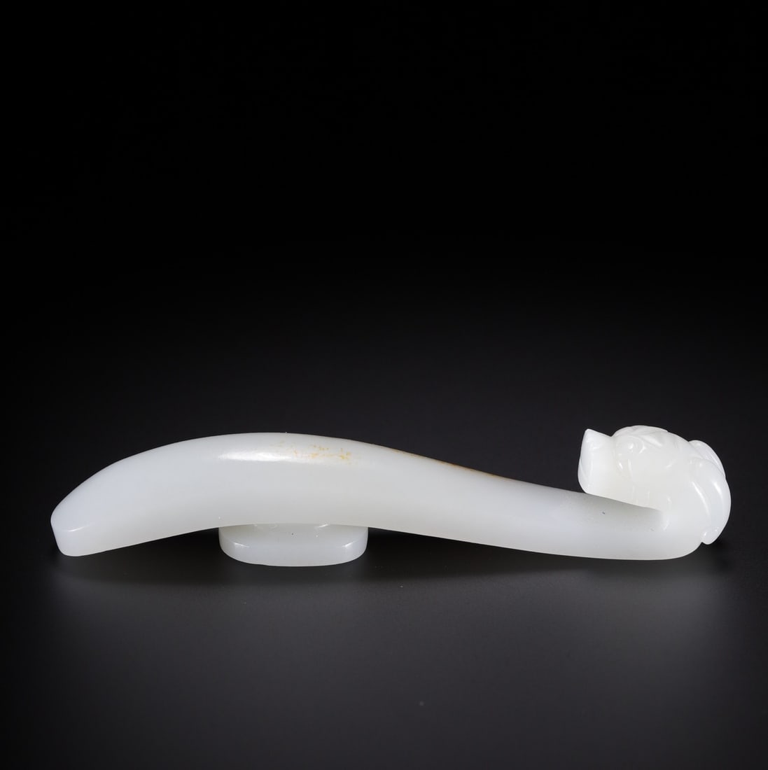 An Exquisite White Jade Dragon Pattern Hook - 3