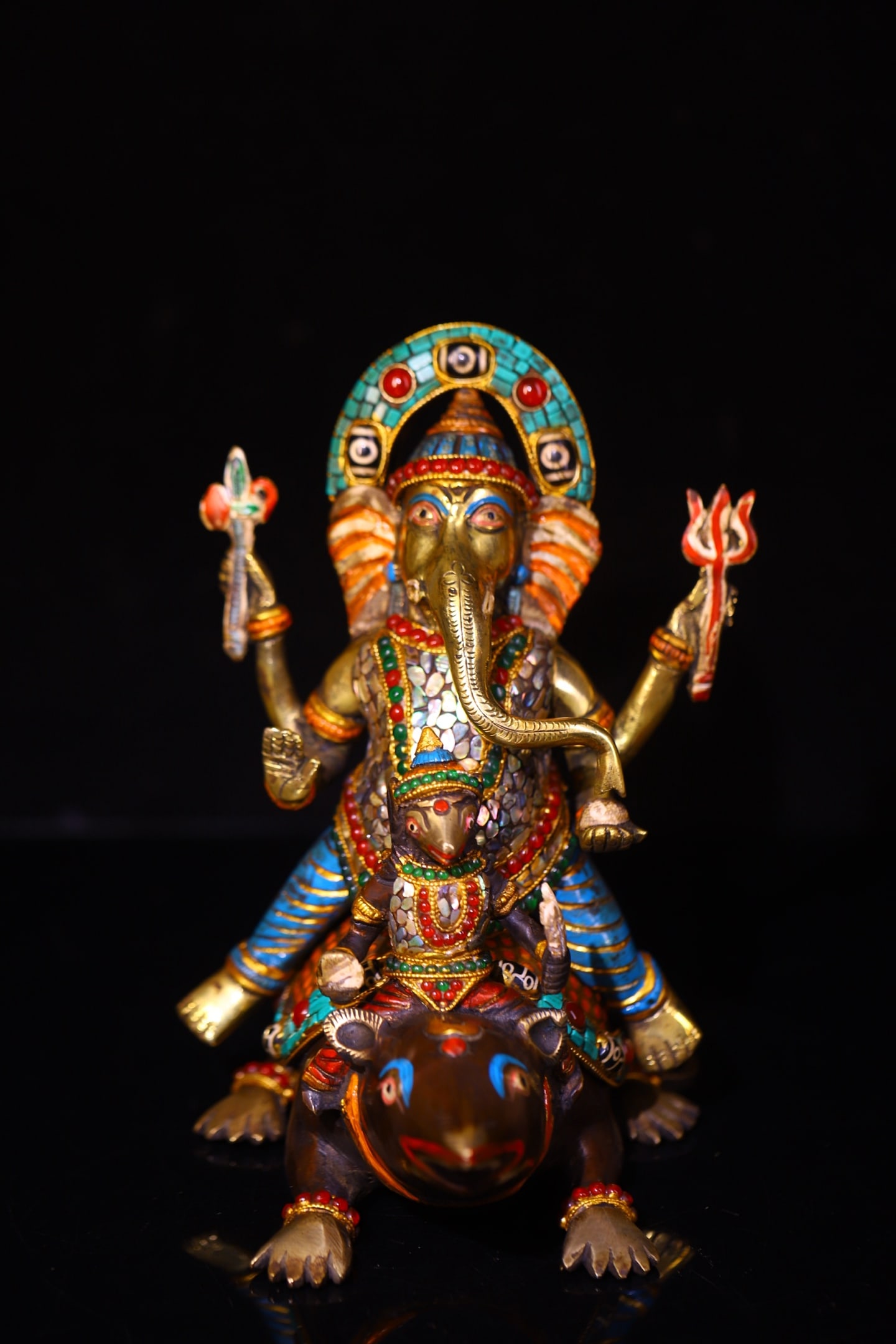 An Exquisite Bronze Inlaid Gems Statue of Ganesh (1 of 9)