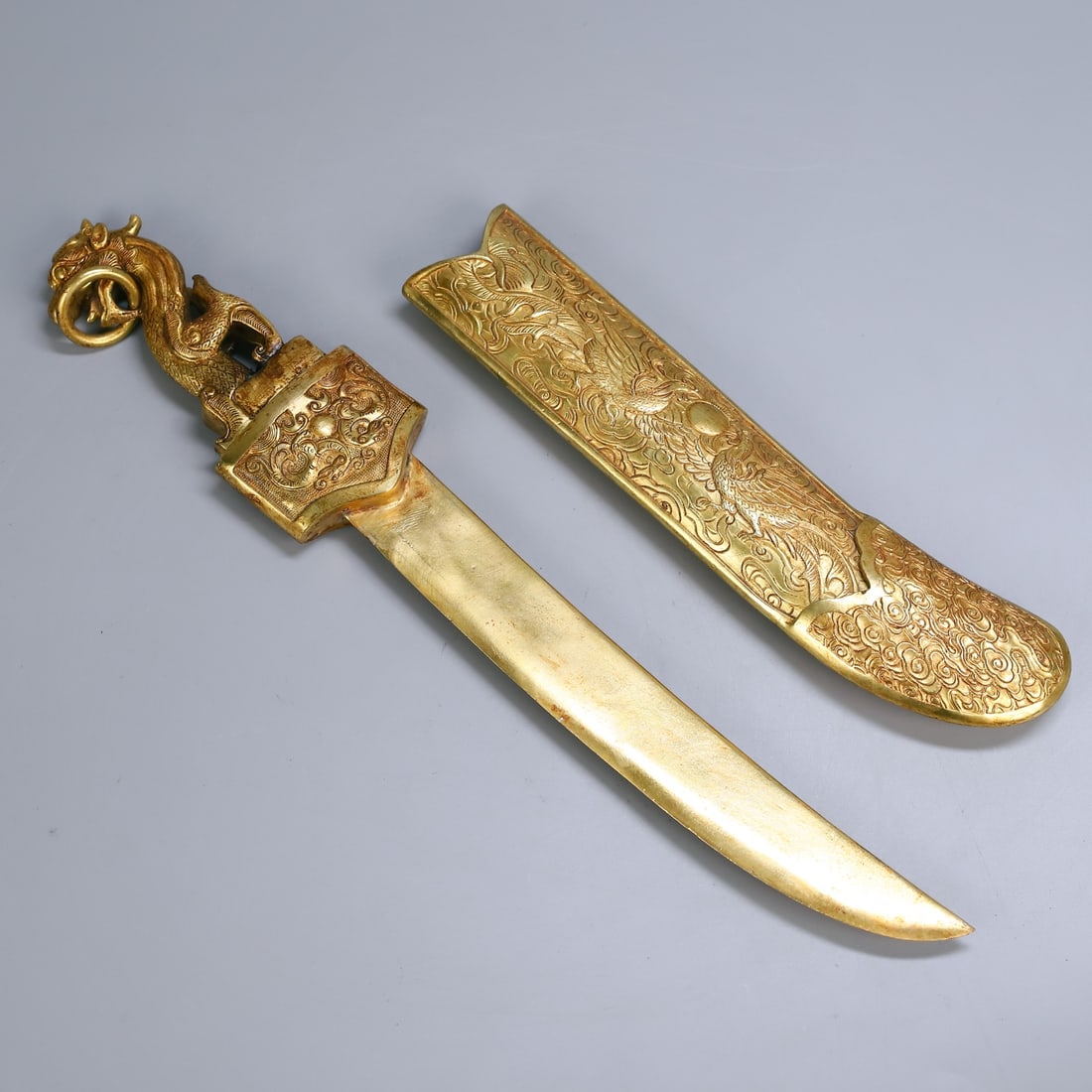An Exquisite Gilt Bronze Phoenix Pattern Sword - 10