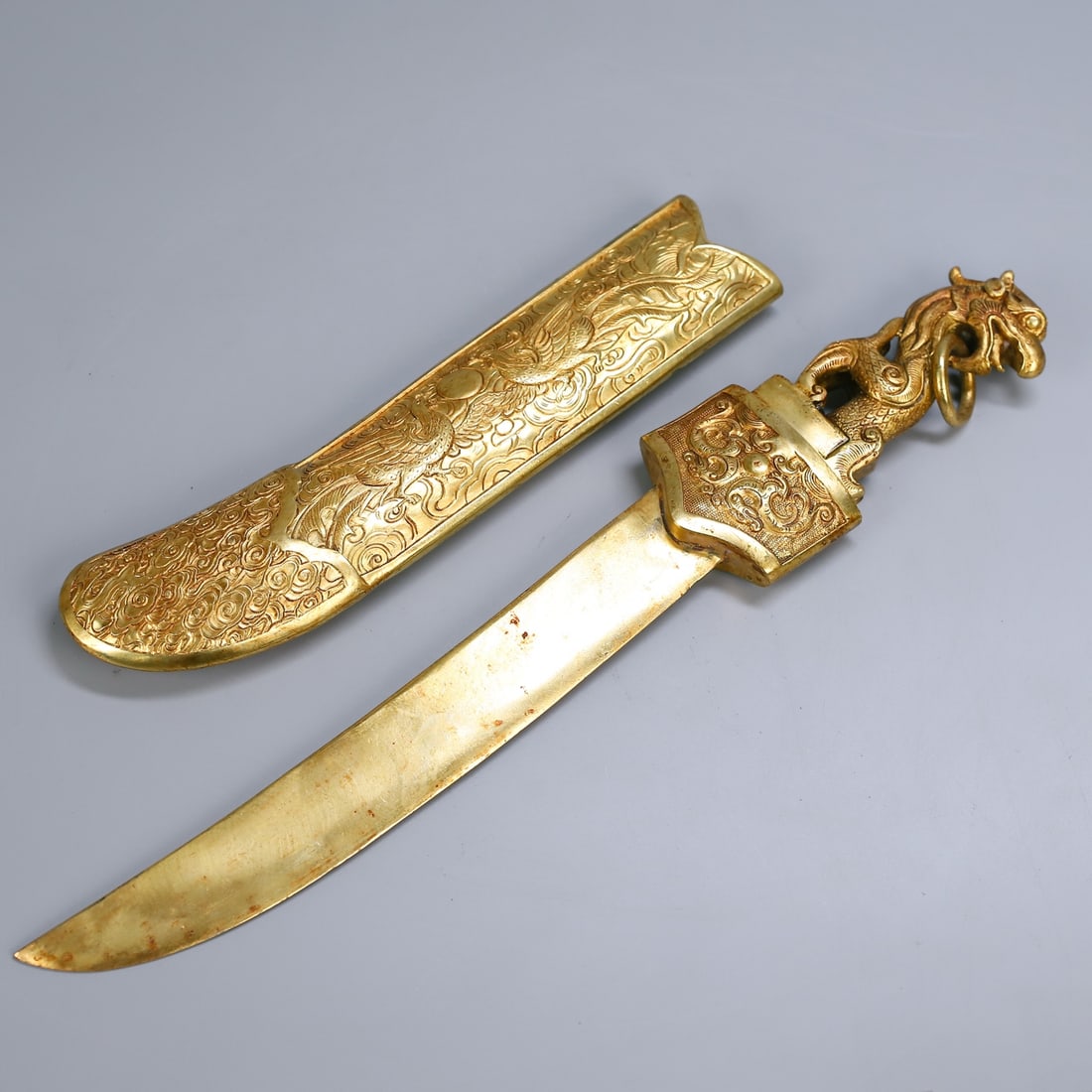 An Exquisite Gilt Bronze Phoenix Pattern Sword - 2