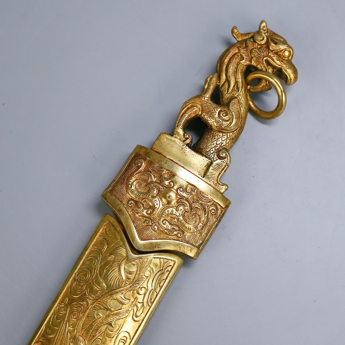 An Exquisite Gilt Bronze Phoenix Pattern Sword - 4