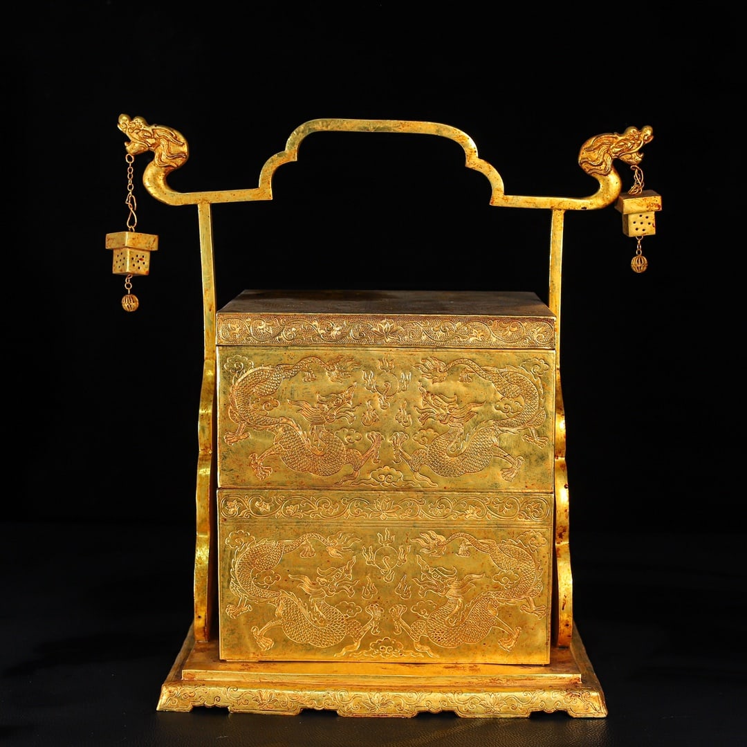 A Set of Fine Gilt Bronze The twelve Chinese zodiac signs Ewer (1 of 10)