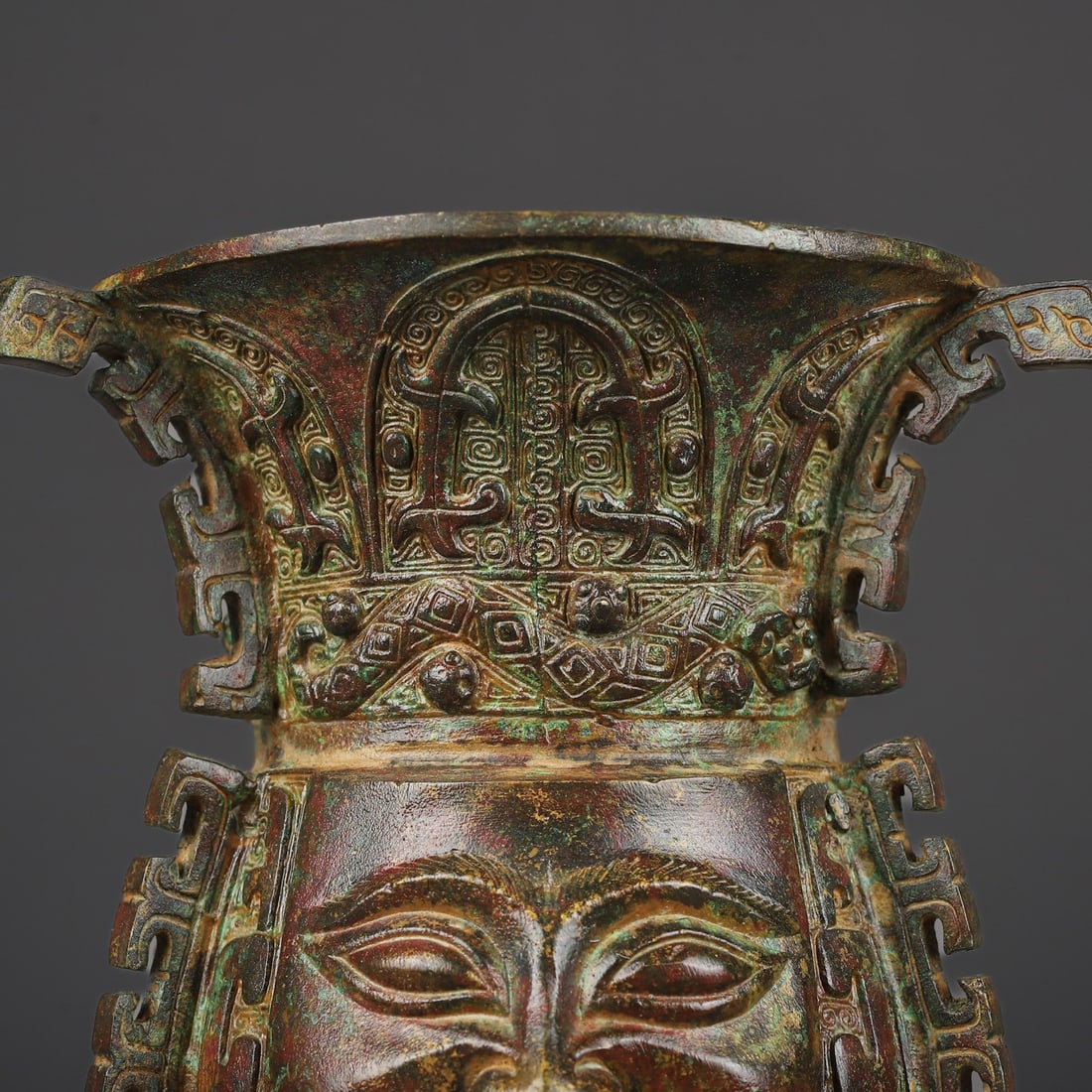 An Exquisite Bronze Human Face Pattern Vase - 2