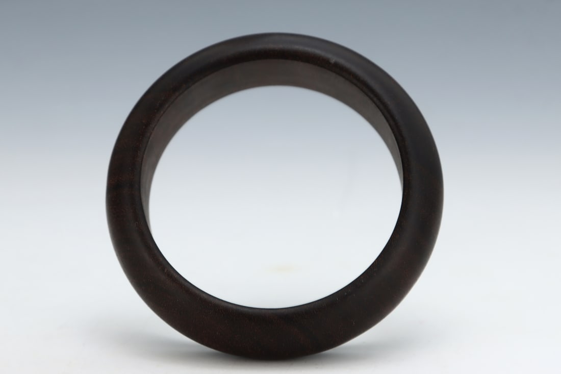 An Exquisite Eaglewood Bracelets - 7