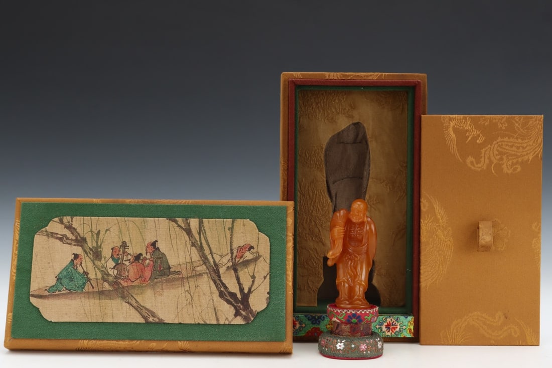 An Exquisite Tianhuang Stone Statue of Arhat Ornament: An Exquisite Tianhuang Stone Statue of Arhat Ornament Qing Dynasty, China Size:1.4inx1.1inx3.3in Weight:78.6g田黄石罗汉人物摆件
