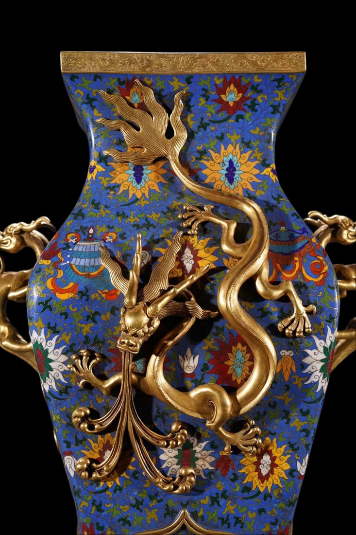 A Exquisite Cloisonne Lotus Pattern Dragon Pattern Double-Ears Vase - 2